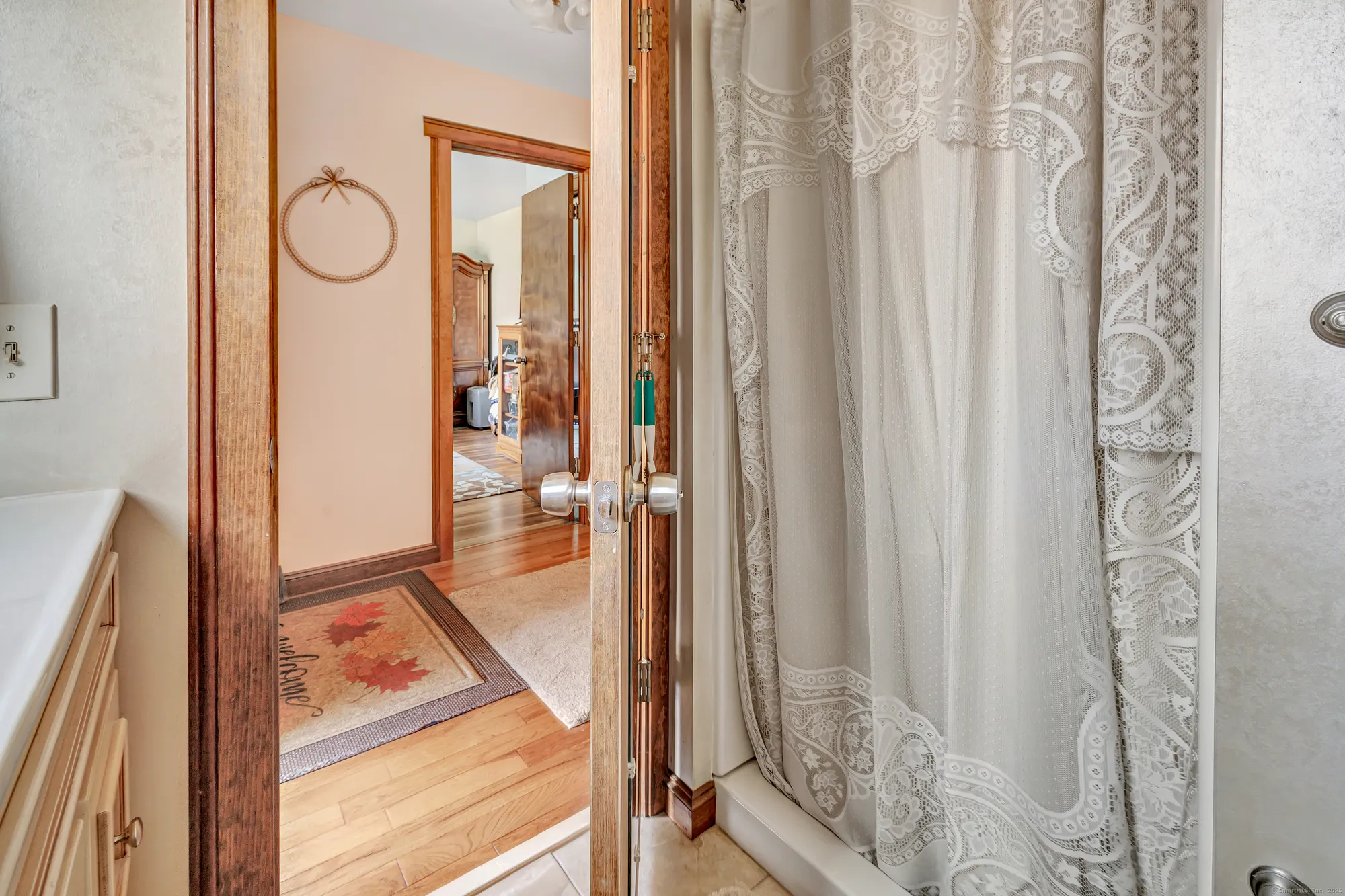 Property Slideshow image 26 of 32 | 87 creek ln a, Stratford, CT, 06614