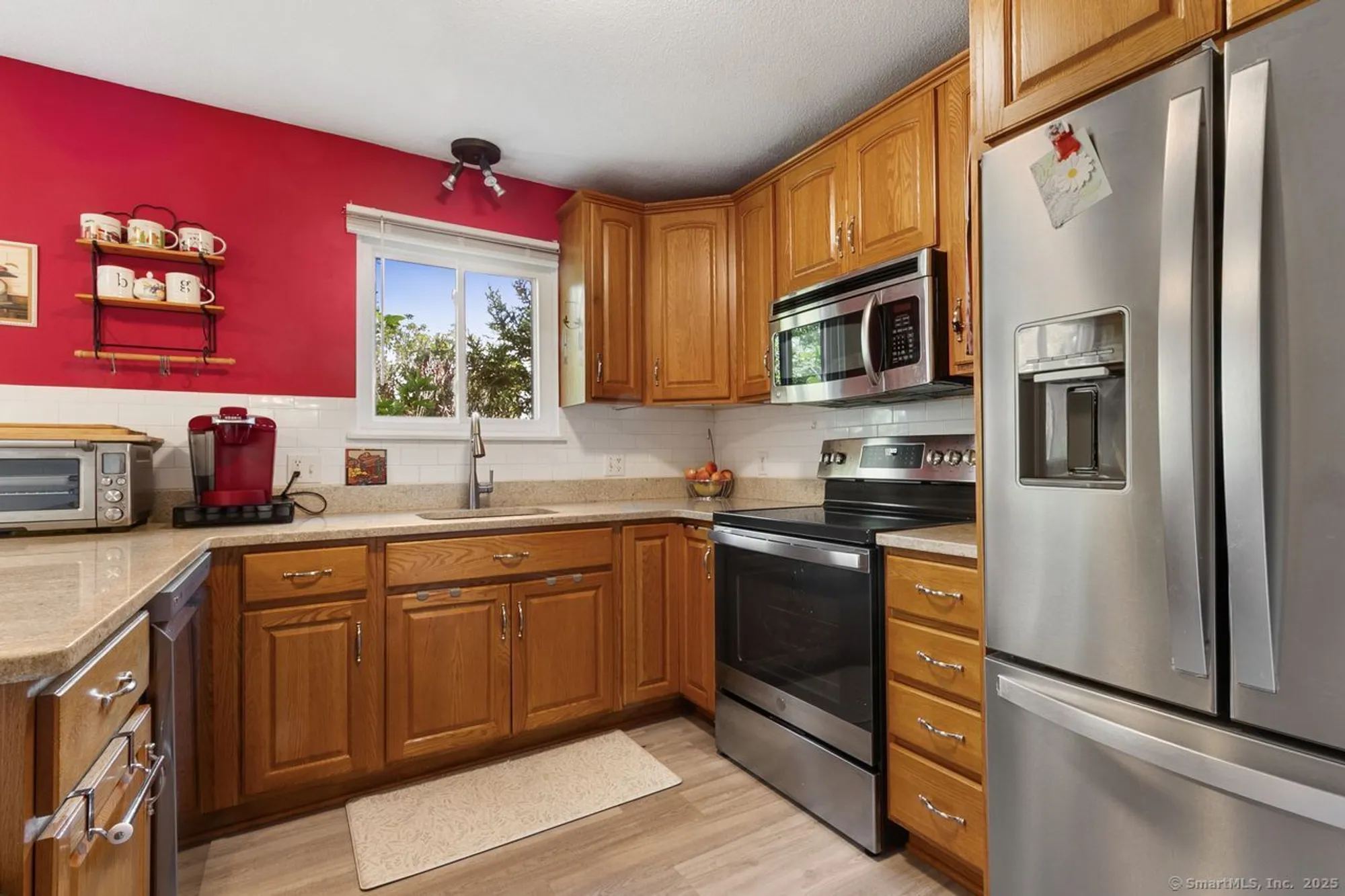 Property Slideshow image 10 of 33 | 920 heritage vlg b, Southbury, CT, 06488