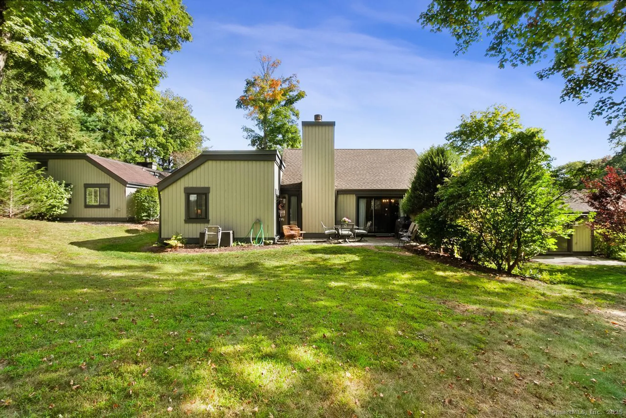 Property Slideshow image 22 of 33 | 920 heritage vlg b, Southbury, CT, 06488