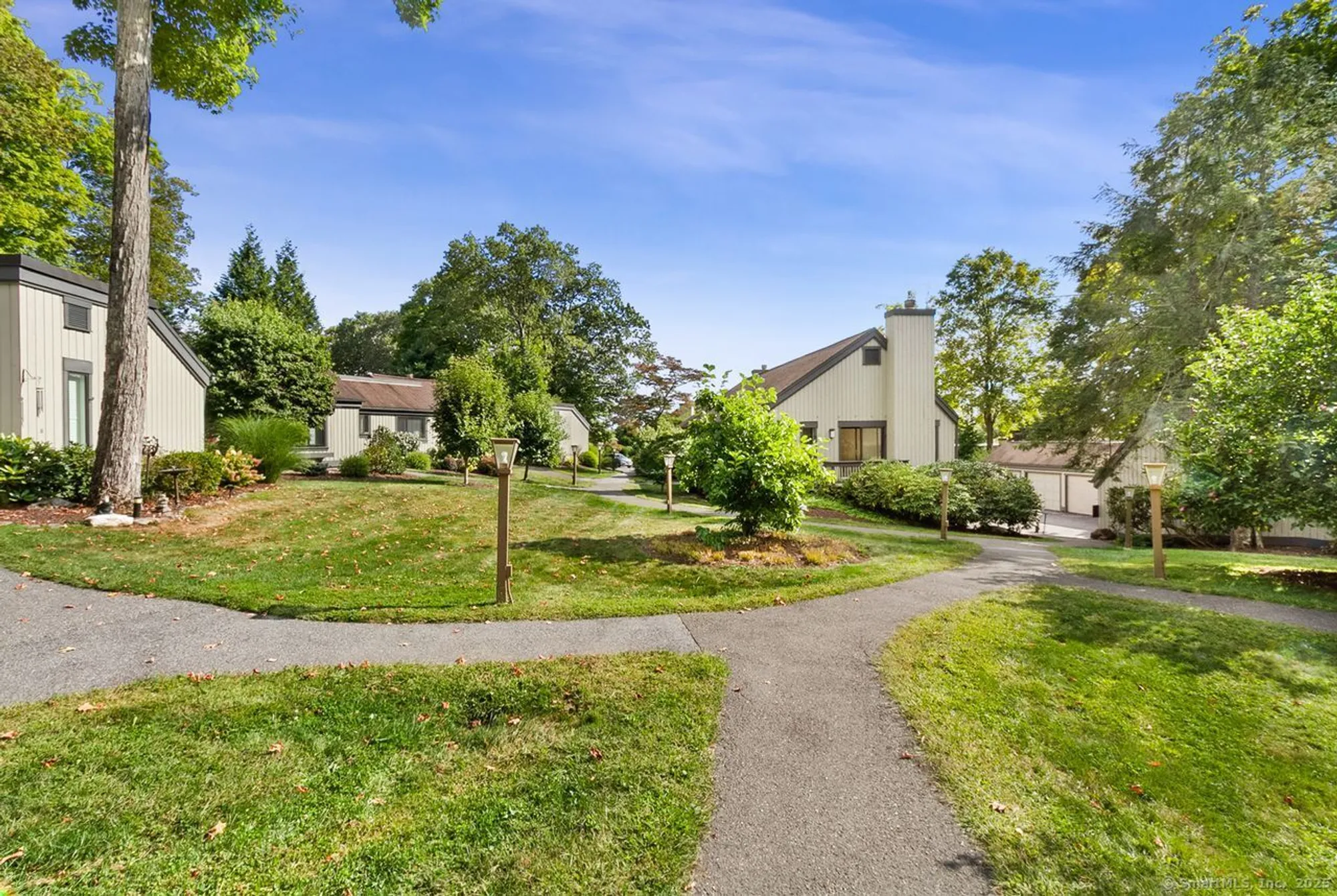 Property Slideshow image 27 of 33 | 920 heritage vlg b, Southbury, CT, 06488