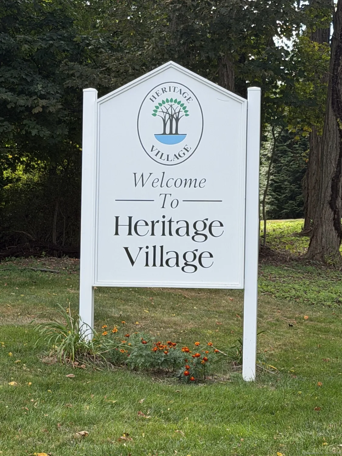 Property Slideshow image 22 of 24 | 1 heritage vlg c, Southbury, CT, 06488