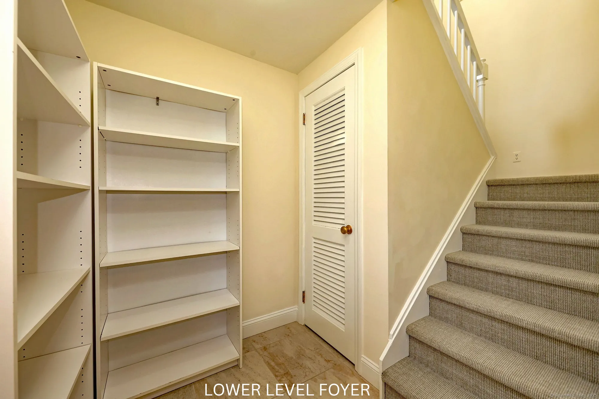 Property Slideshow image 30 of 40 | 195 bayfield ln a, Stratford, CT, 06614
