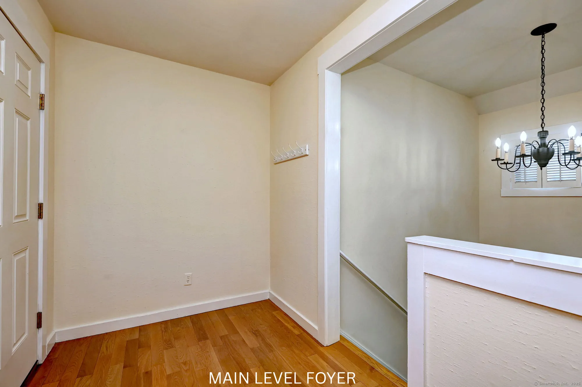 Property Slideshow image 28 of 40 | 195 bayfield ln a, Stratford, CT, 06614