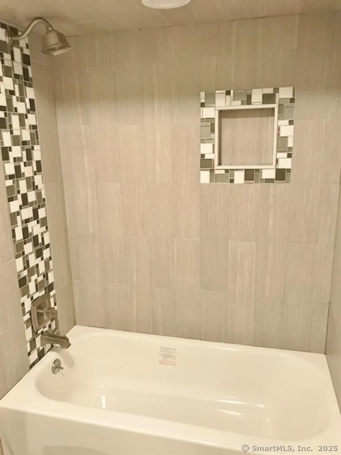 Property Slideshow image 12 of 24 | 568a heritage vlg, Southbury, CT, 06488