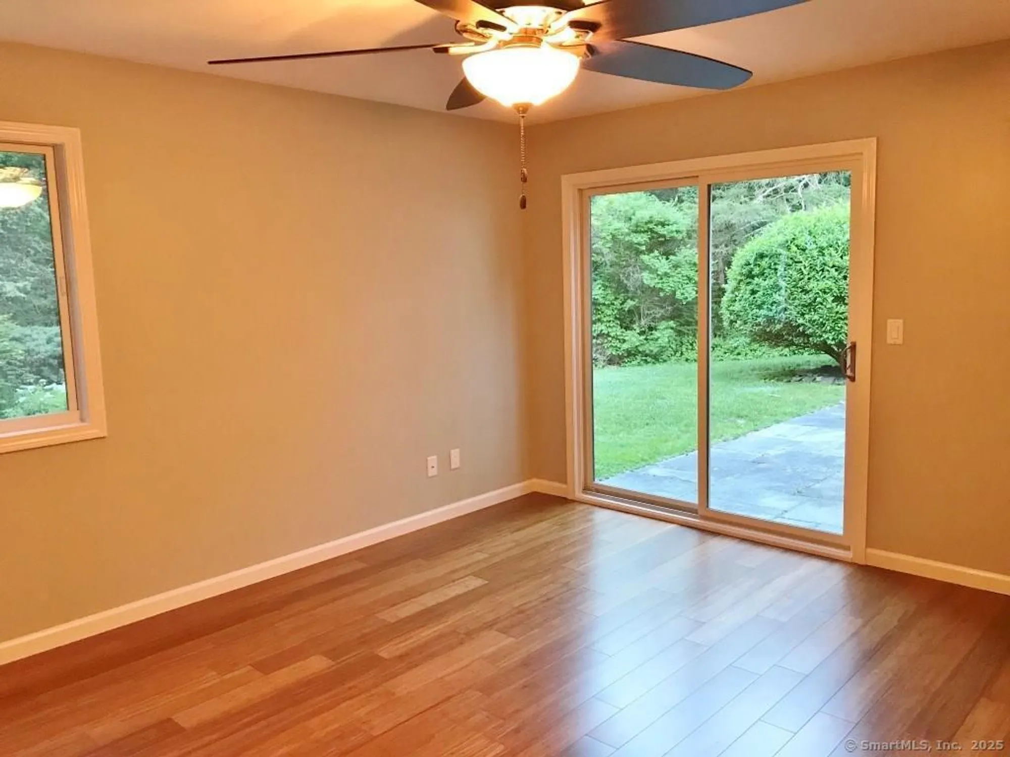 Property Slideshow image 16 of 24 | 568a heritage vlg, Southbury, CT, 06488