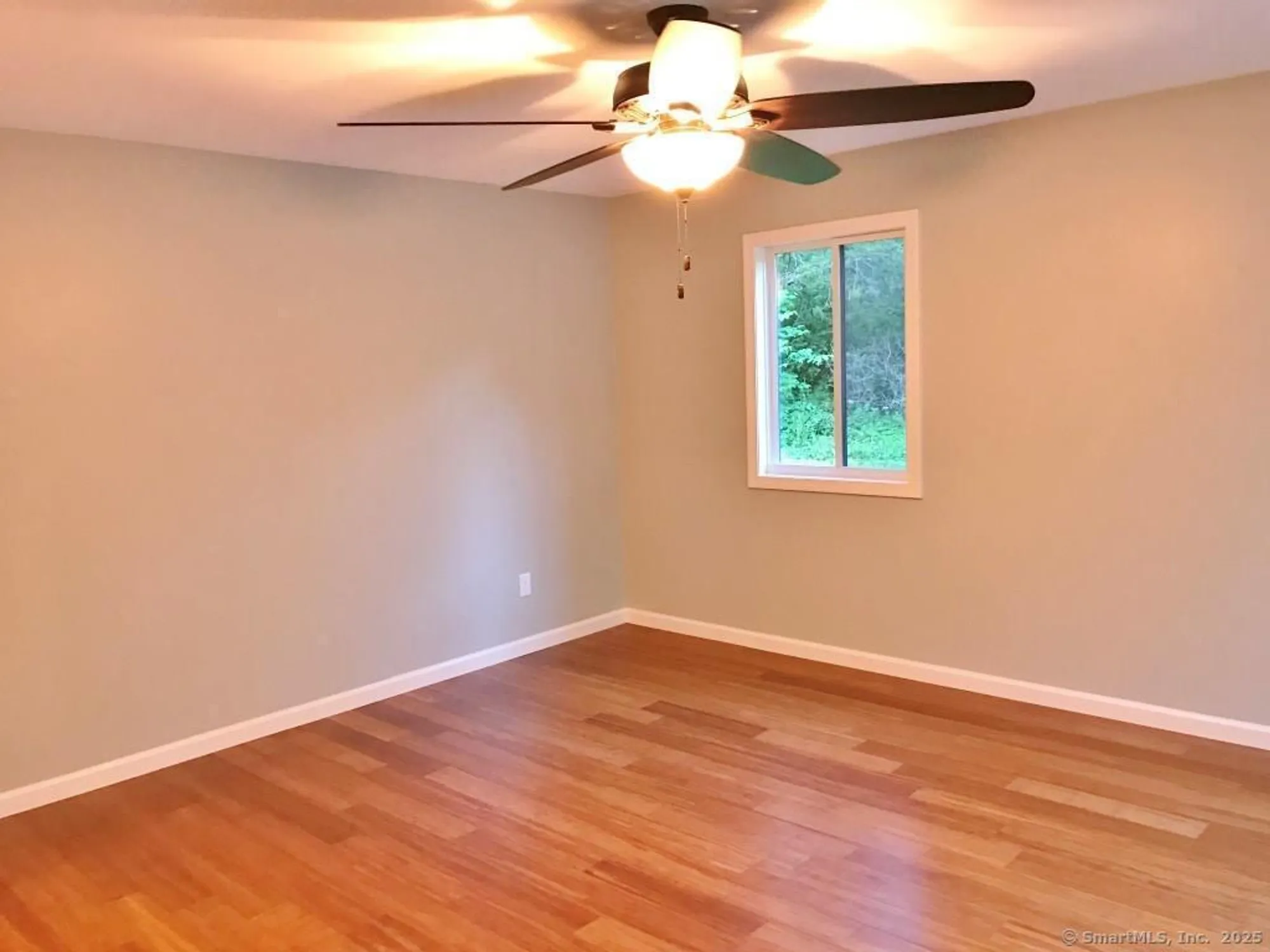 Property Slideshow image 17 of 24 | 568a heritage vlg, Southbury, CT, 06488