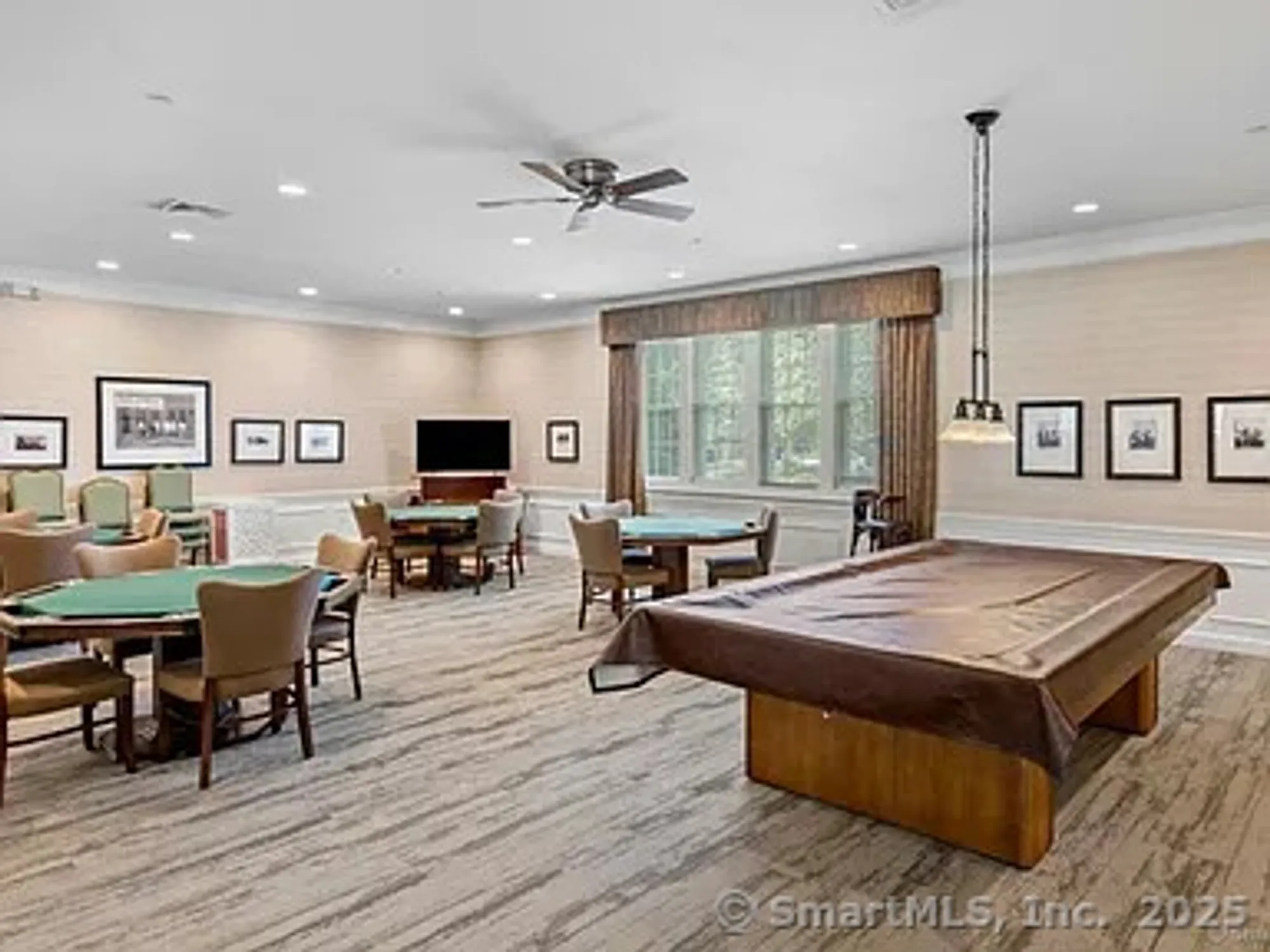 Property Slideshow image 35 of 36 | 302 fairway dr # 302, Oxford, CT, 06478