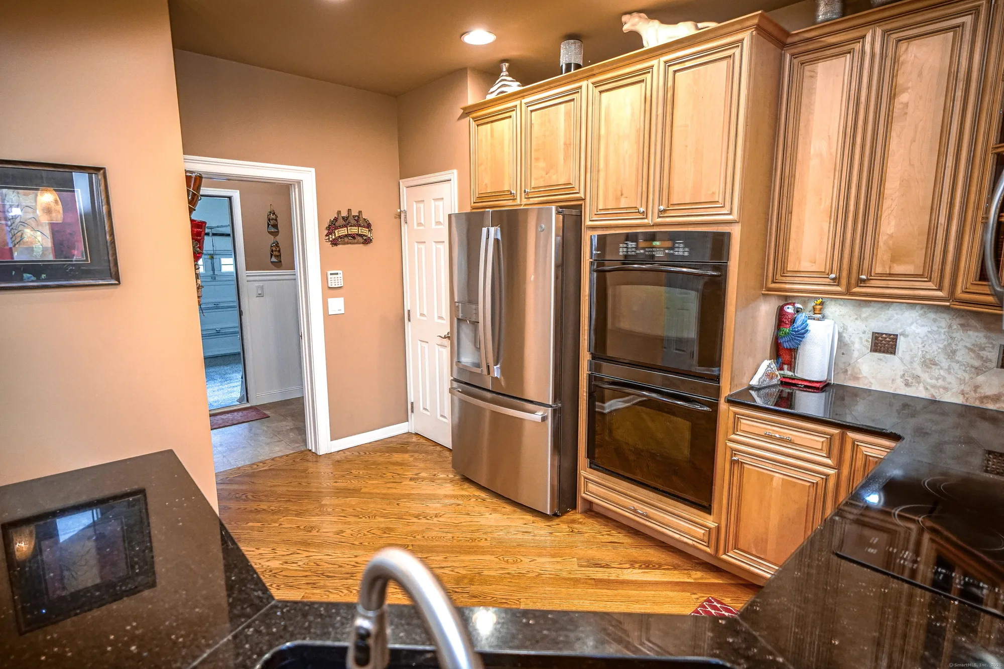 Property Slideshow image 10 of 40 | 11 poplar dr # 11, Prospect, CT, 06712