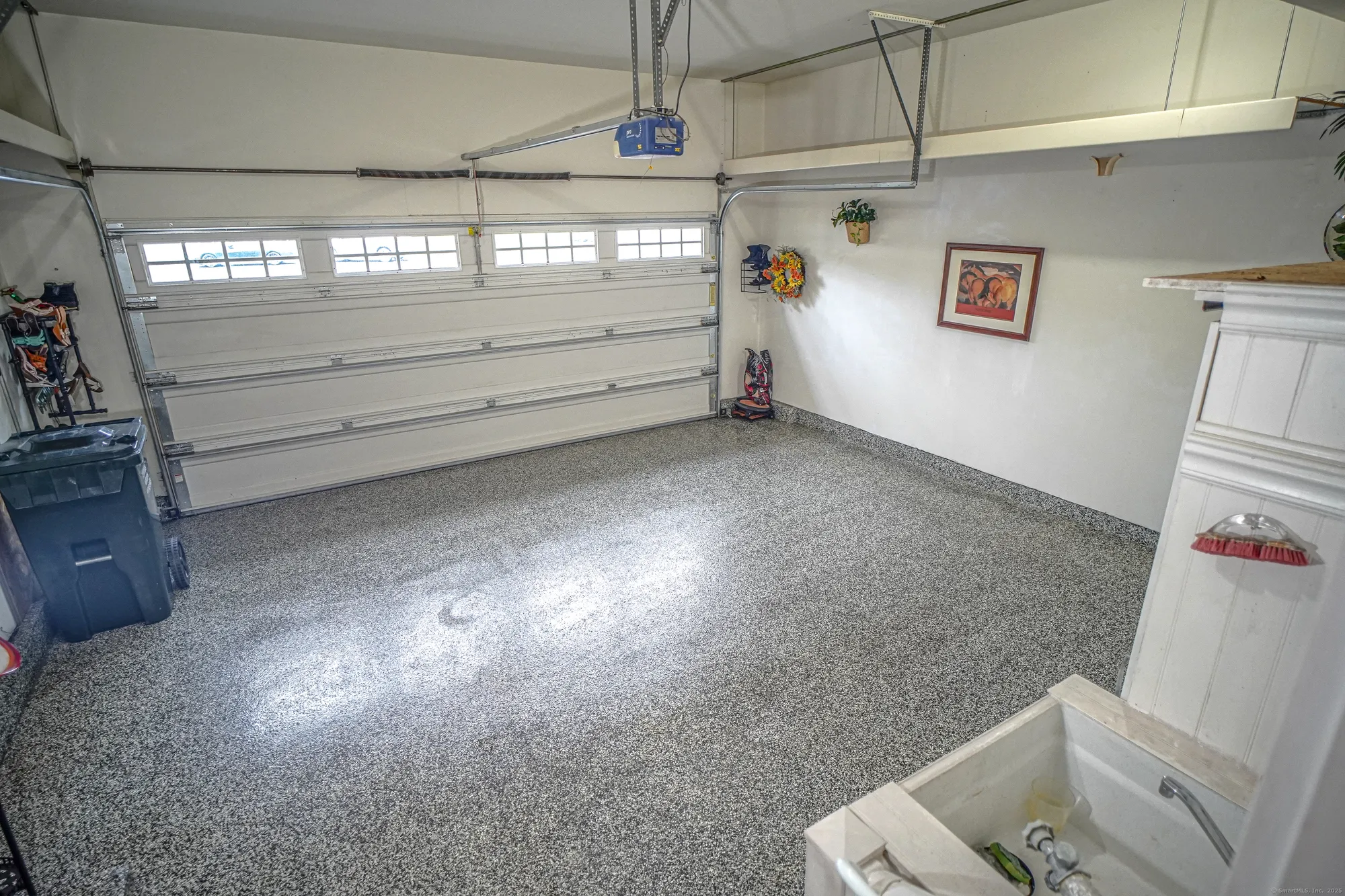 Property Slideshow image 12 of 40 | 11 poplar dr # 11, Prospect, CT, 06712