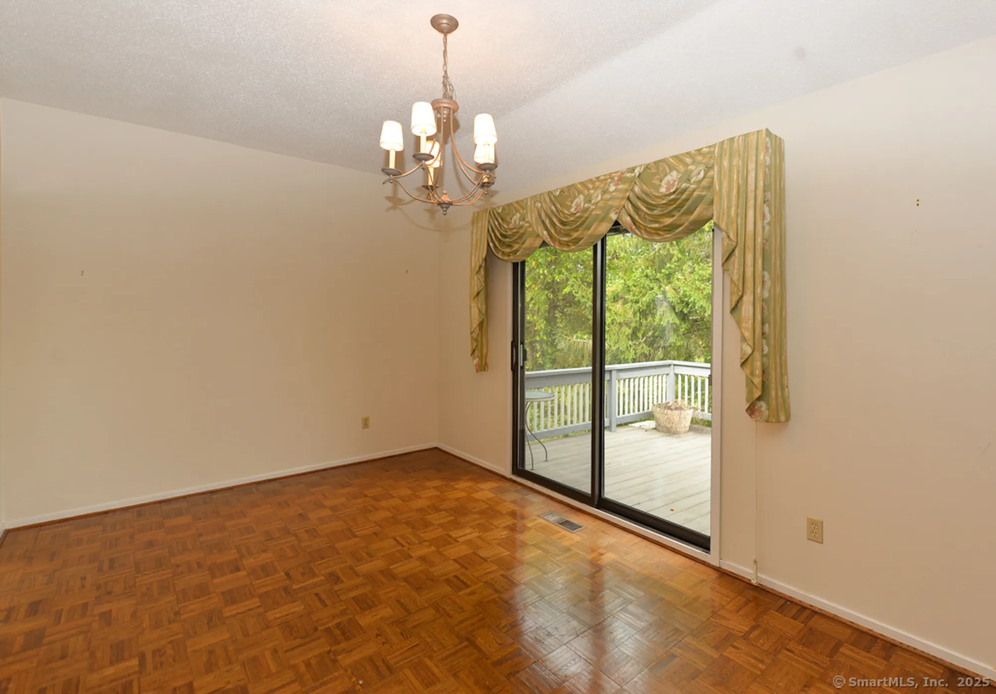 Property Slideshow image 5 of 18 | 191 heritage vlg a, Southbury, CT, 06488