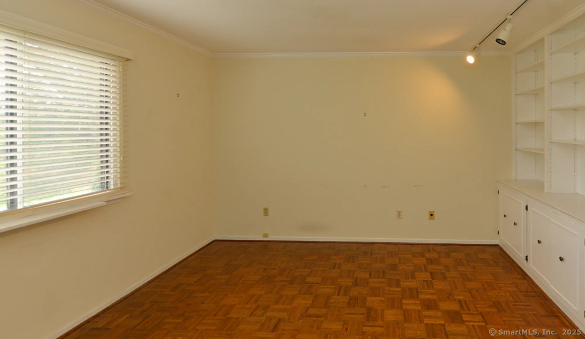 Property Slideshow image 12 of 18 | 191 heritage vlg a, Southbury, CT, 06488