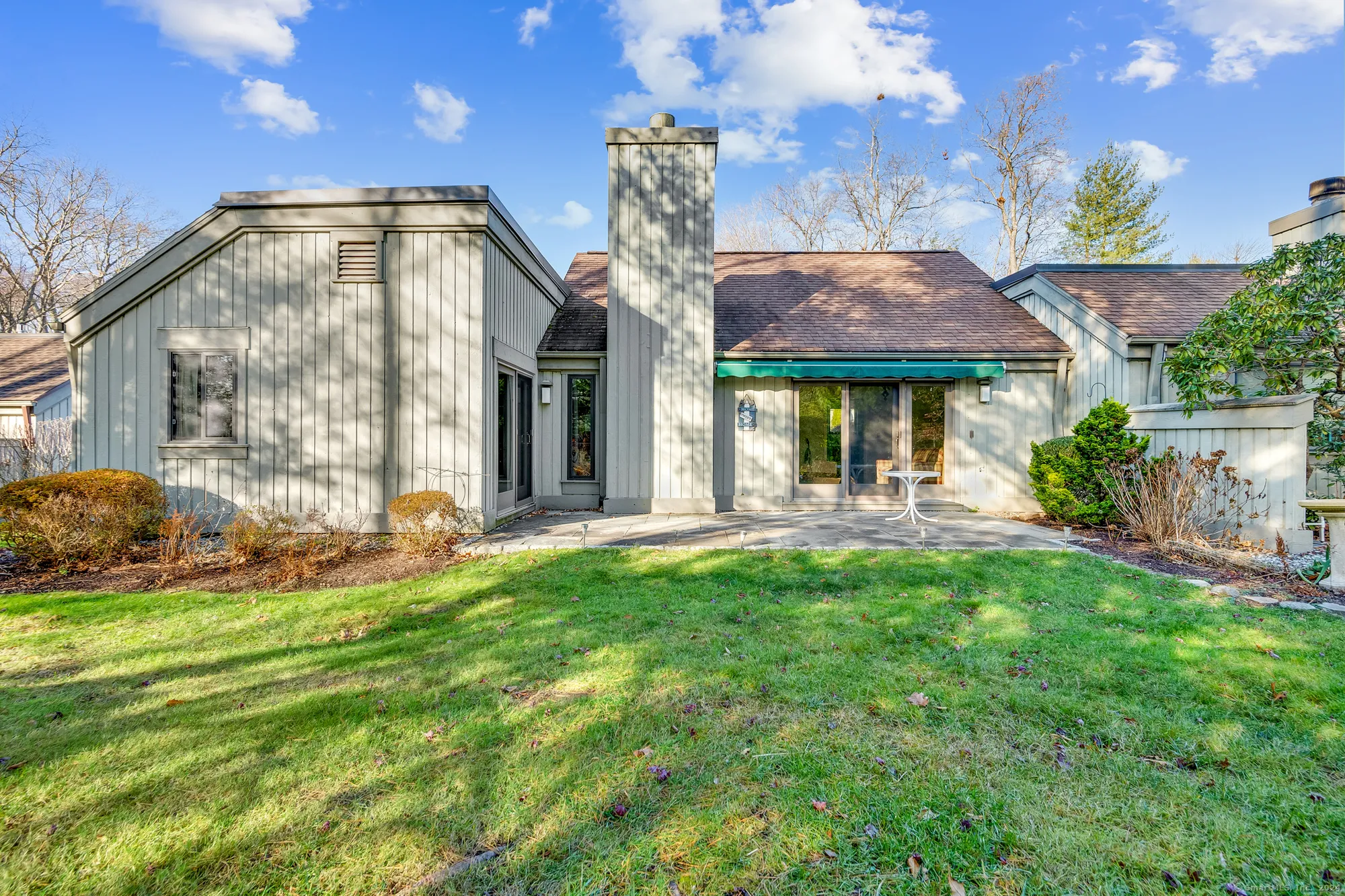 Property Slideshow image 31 of 34 | 999 heritage vlg b, Southbury, CT, 06488