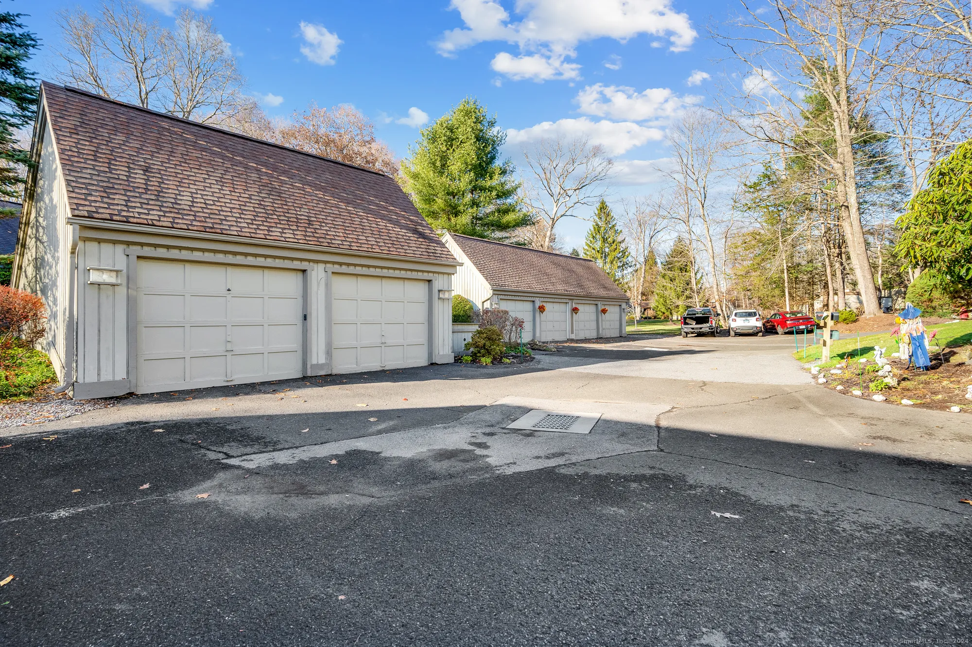 Property Slideshow image 34 of 34 | 999 heritage vlg b, Southbury, CT, 06488