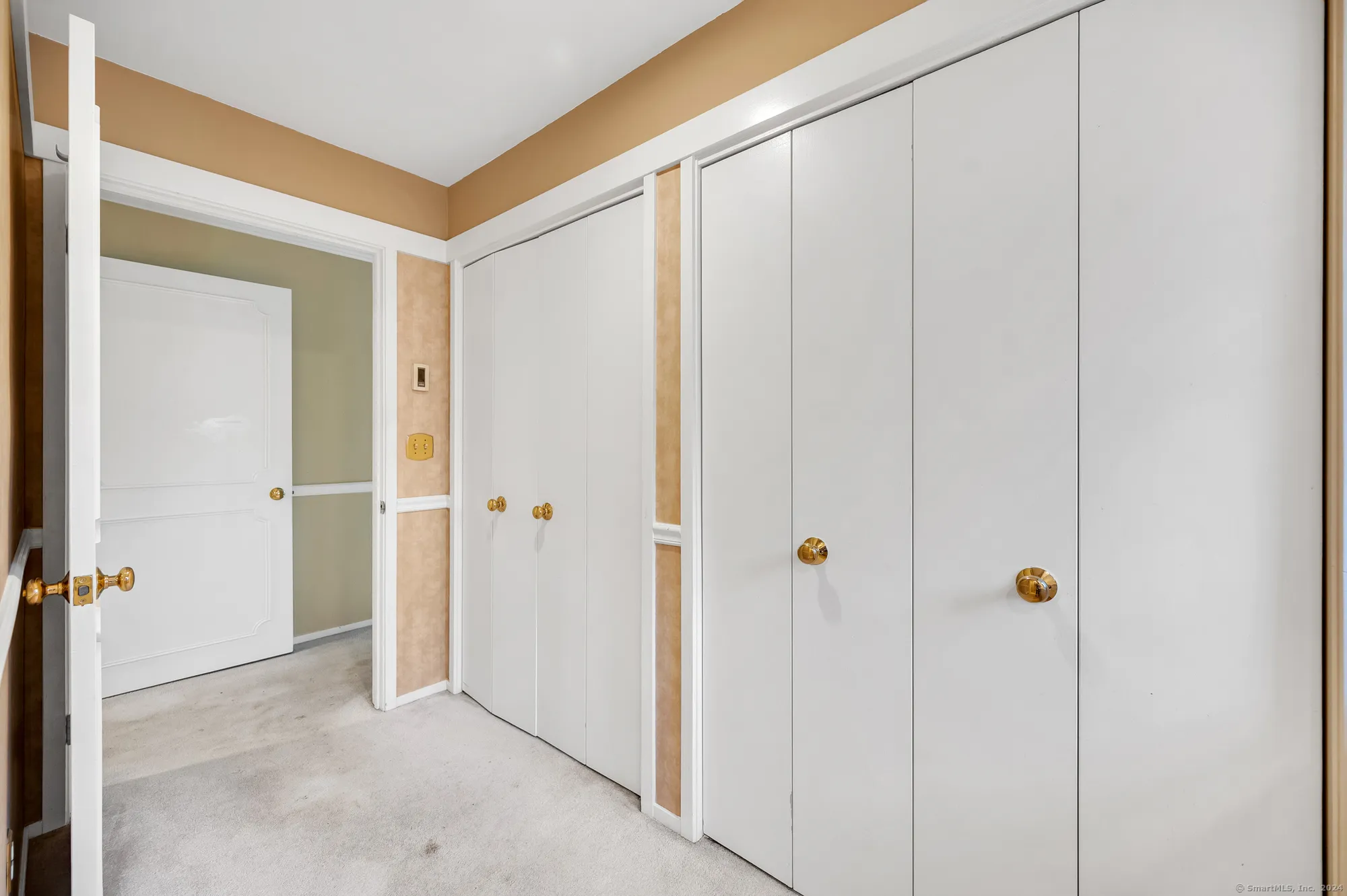 Property Slideshow image 22 of 34 | 999 heritage vlg b, Southbury, CT, 06488