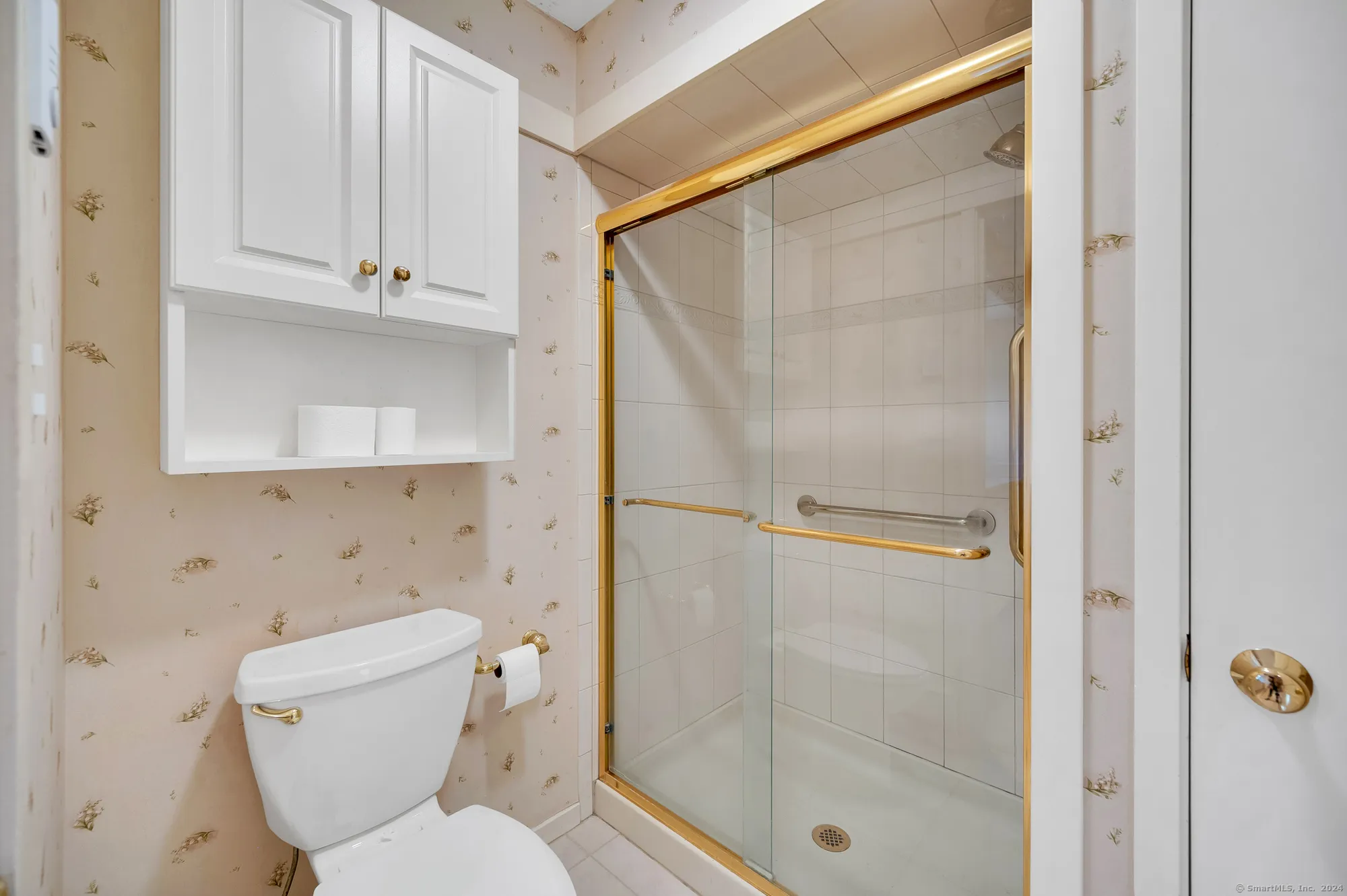 Property Slideshow image 23 of 34 | 999 heritage vlg b, Southbury, CT, 06488