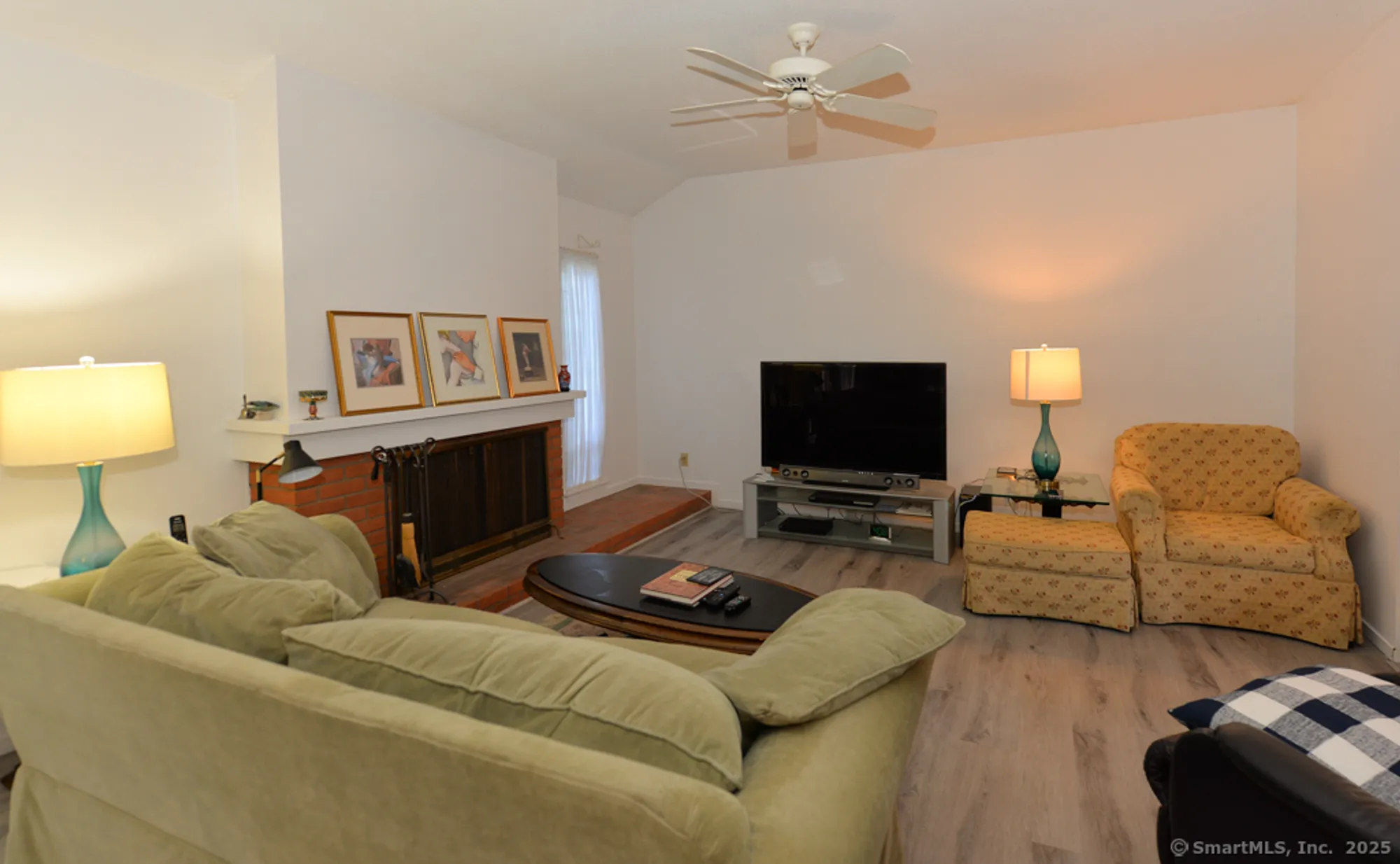 Property Slideshow image 3 of 19 | 264 heritage vlg b, Southbury, CT, 06488