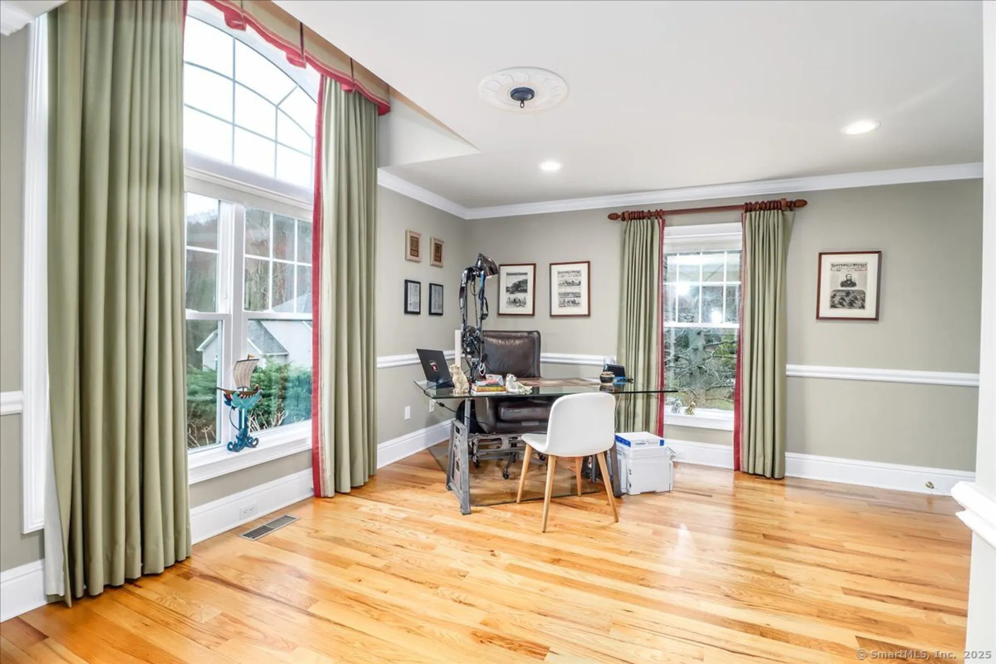 Property Slideshow image 7 of 37 | 15 harmony trl # 15, New Milford, CT, 06776