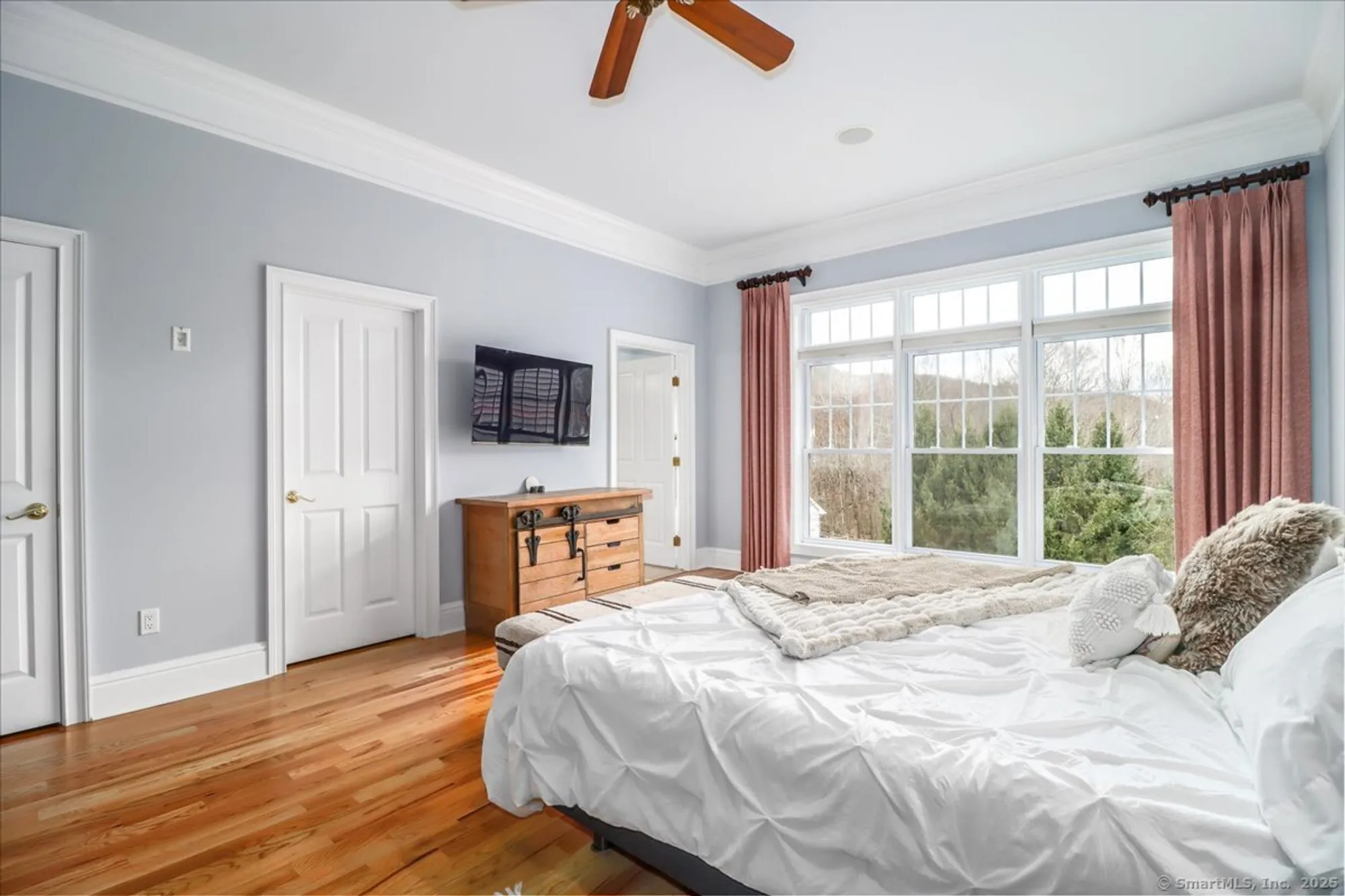 Property Slideshow image 11 of 37 | 15 harmony trl # 15, New Milford, CT, 06776
