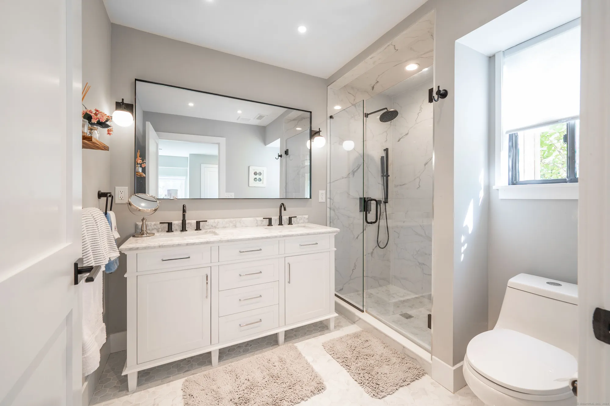 Property Slideshow image 12 of 26 | 977 heritage vlg b, Southbury, CT, 06488