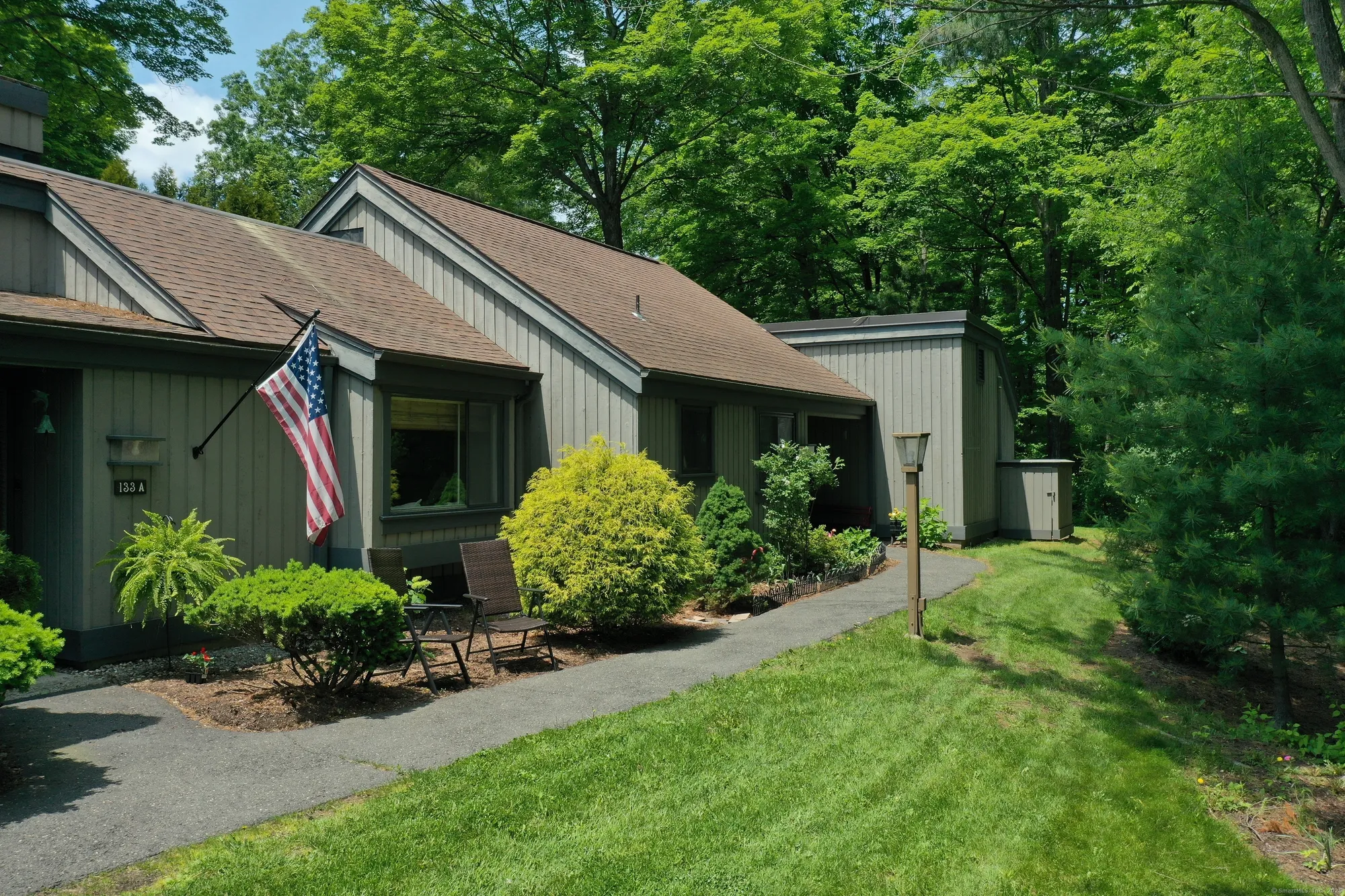 Property Slideshow image 2 of 26 | 133 heritage vlg b, Southbury, CT, 06488