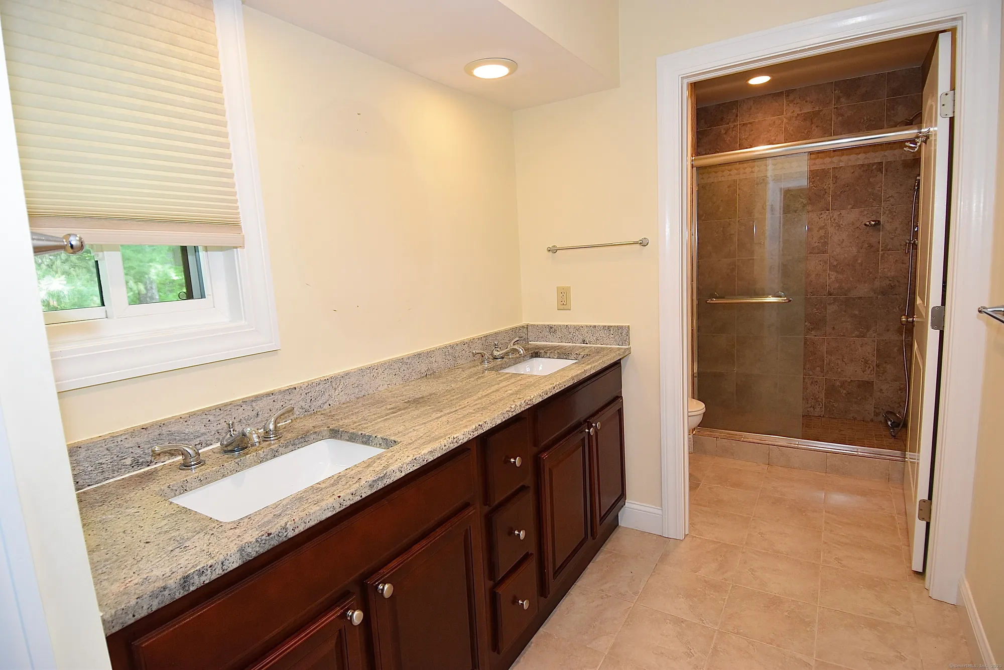 Property Slideshow image 16 of 26 | 133 heritage vlg b, Southbury, CT, 06488
