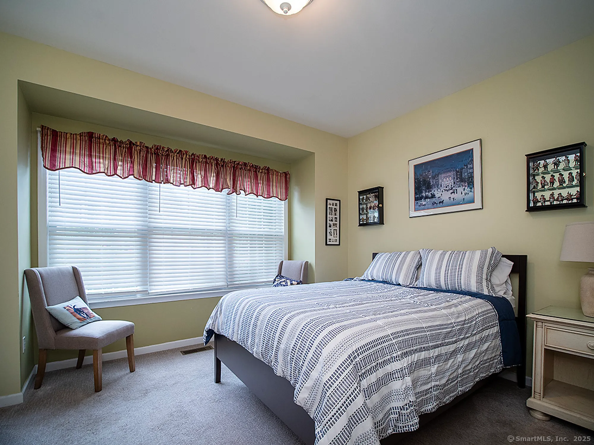 Property Slideshow image 14 of 39 | 3 timberland way # 3, Beacon Falls, CT, 06403