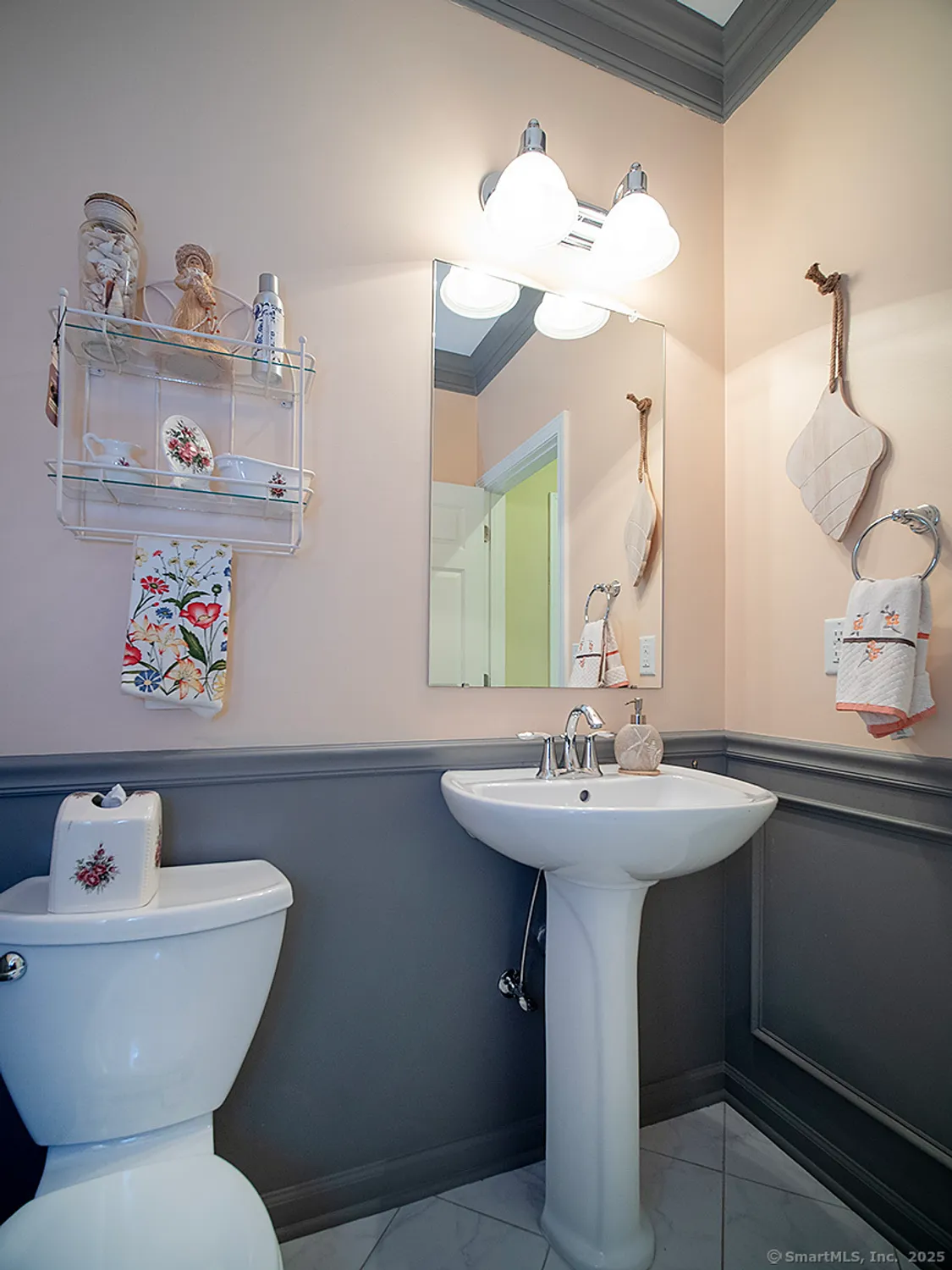 Property Slideshow image 17 of 39 | 3 timberland way # 3, Beacon Falls, CT, 06403