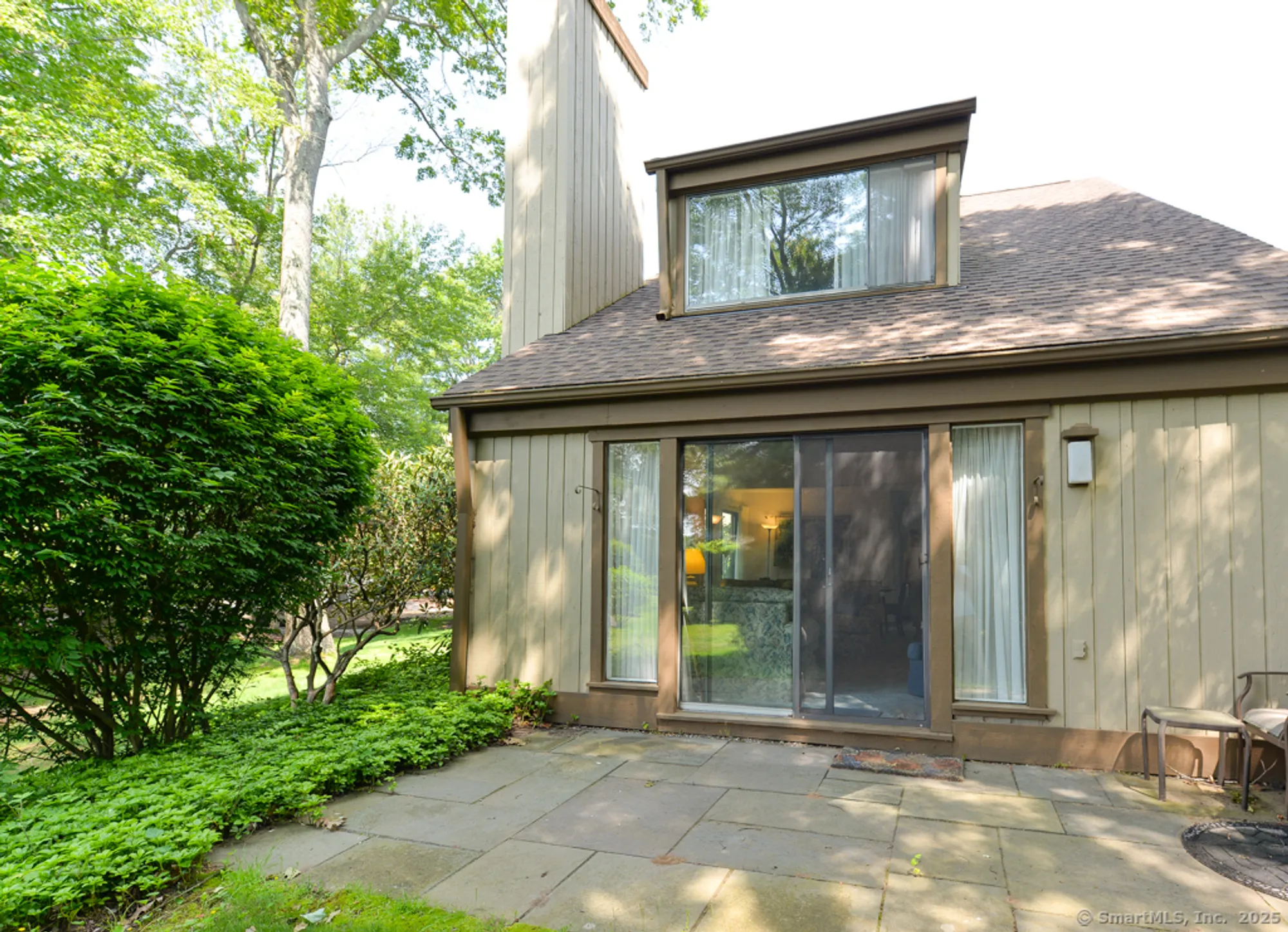 Property Slideshow image 5 of 17 | 793 heritage vlg b, Southbury, CT, 06488