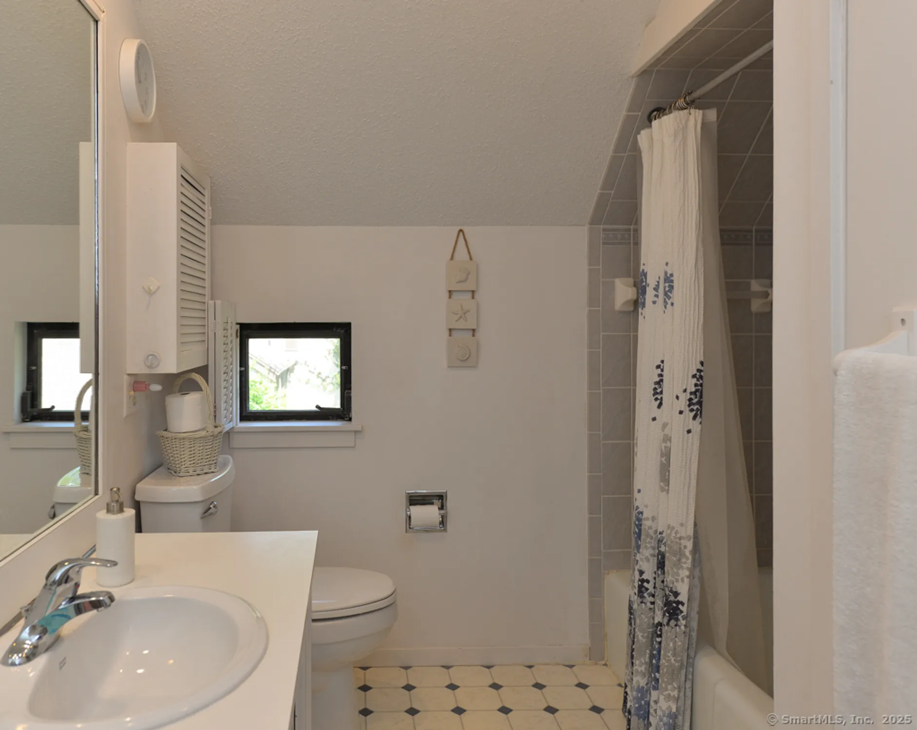 Property Slideshow image 12 of 17 | 793 heritage vlg b, Southbury, CT, 06488