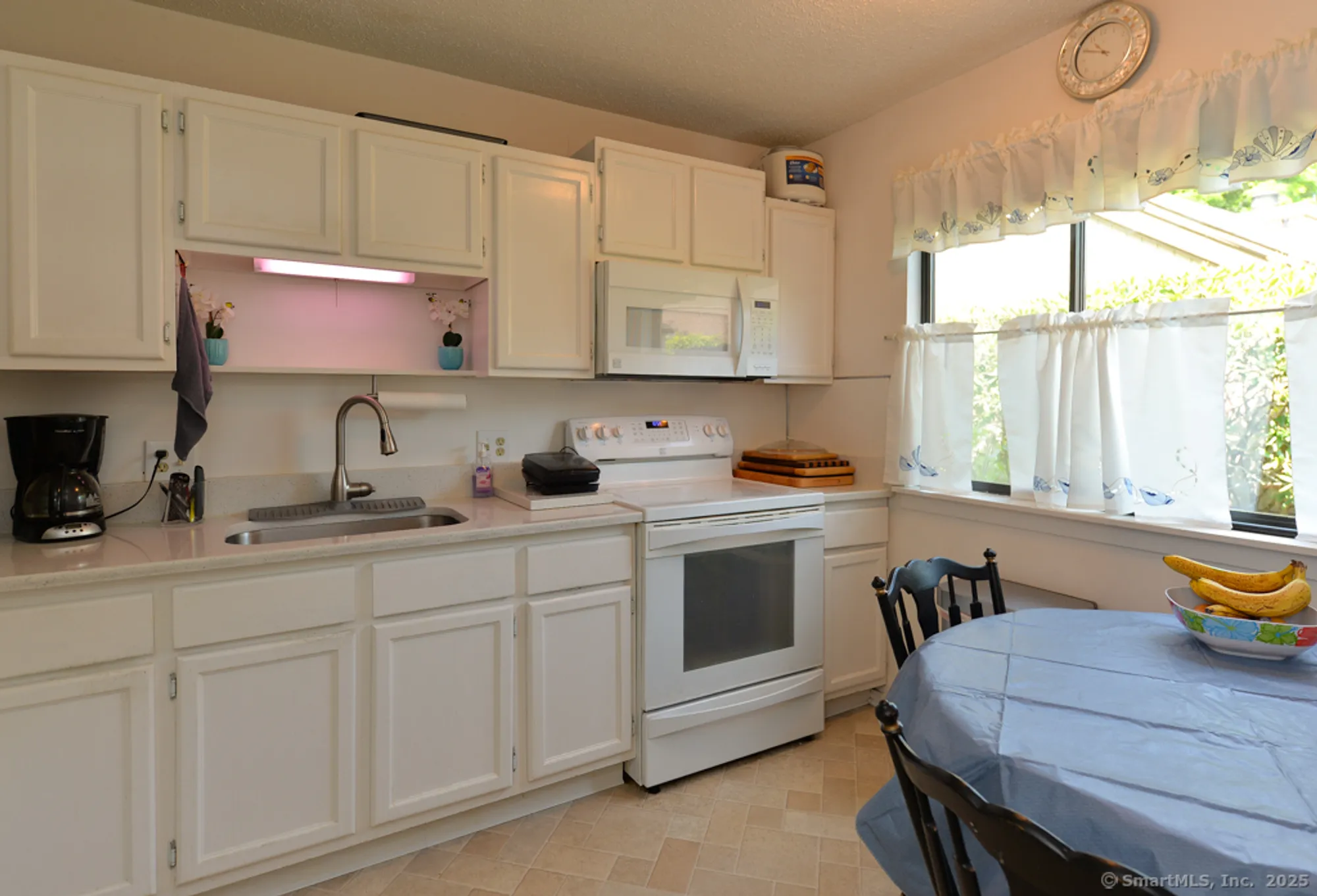 Property Slideshow image 7 of 17 | 793 heritage vlg b, Southbury, CT, 06488