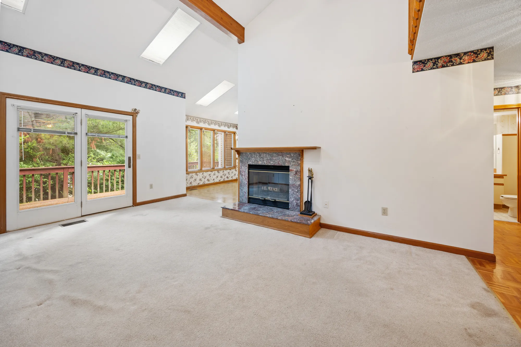 Property Slideshow image 4 of 30 | 543 s farms ter # 543, Southington, CT, 06489