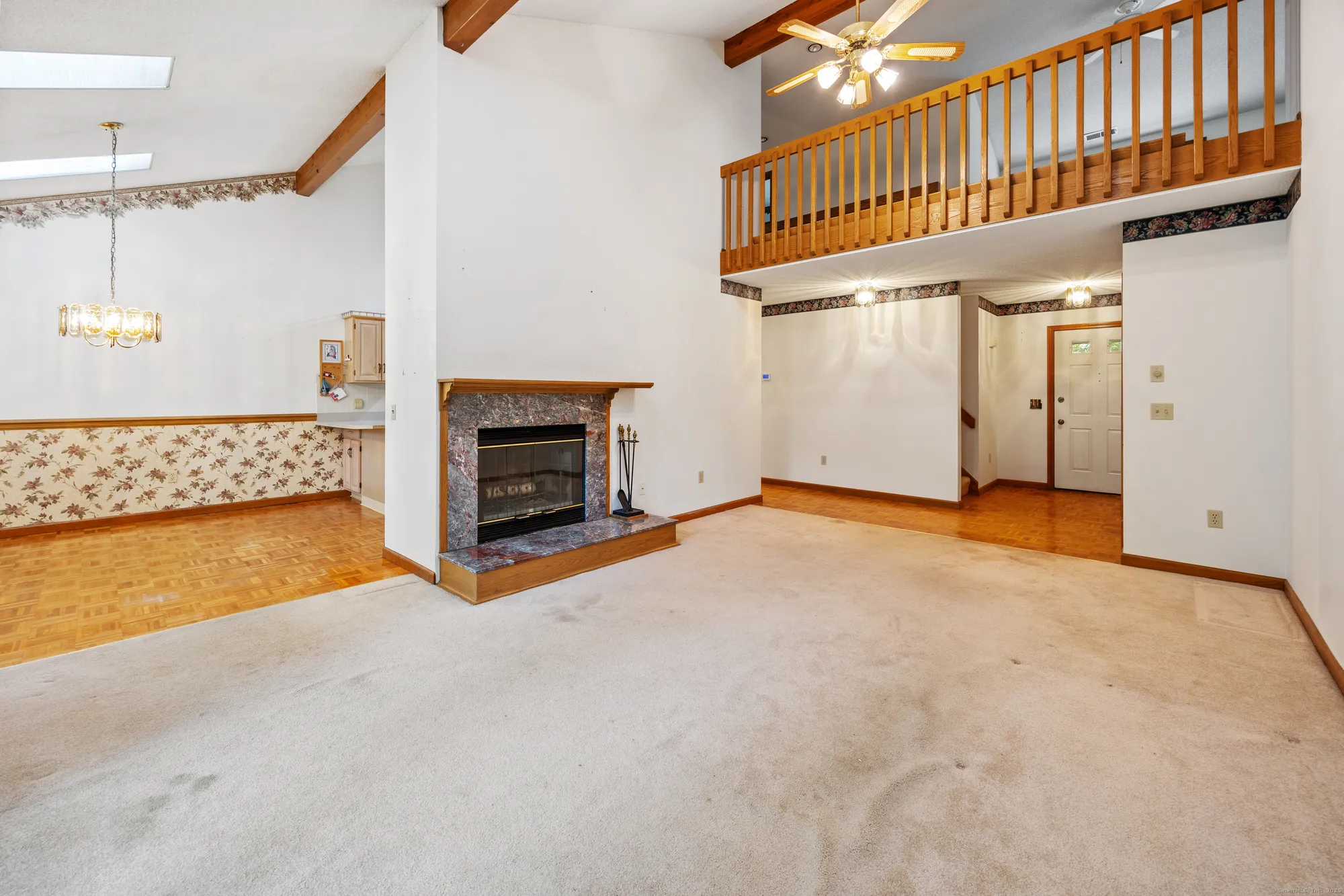 Property Slideshow image 5 of 30 | 543 s farms ter # 543, Southington, CT, 06489