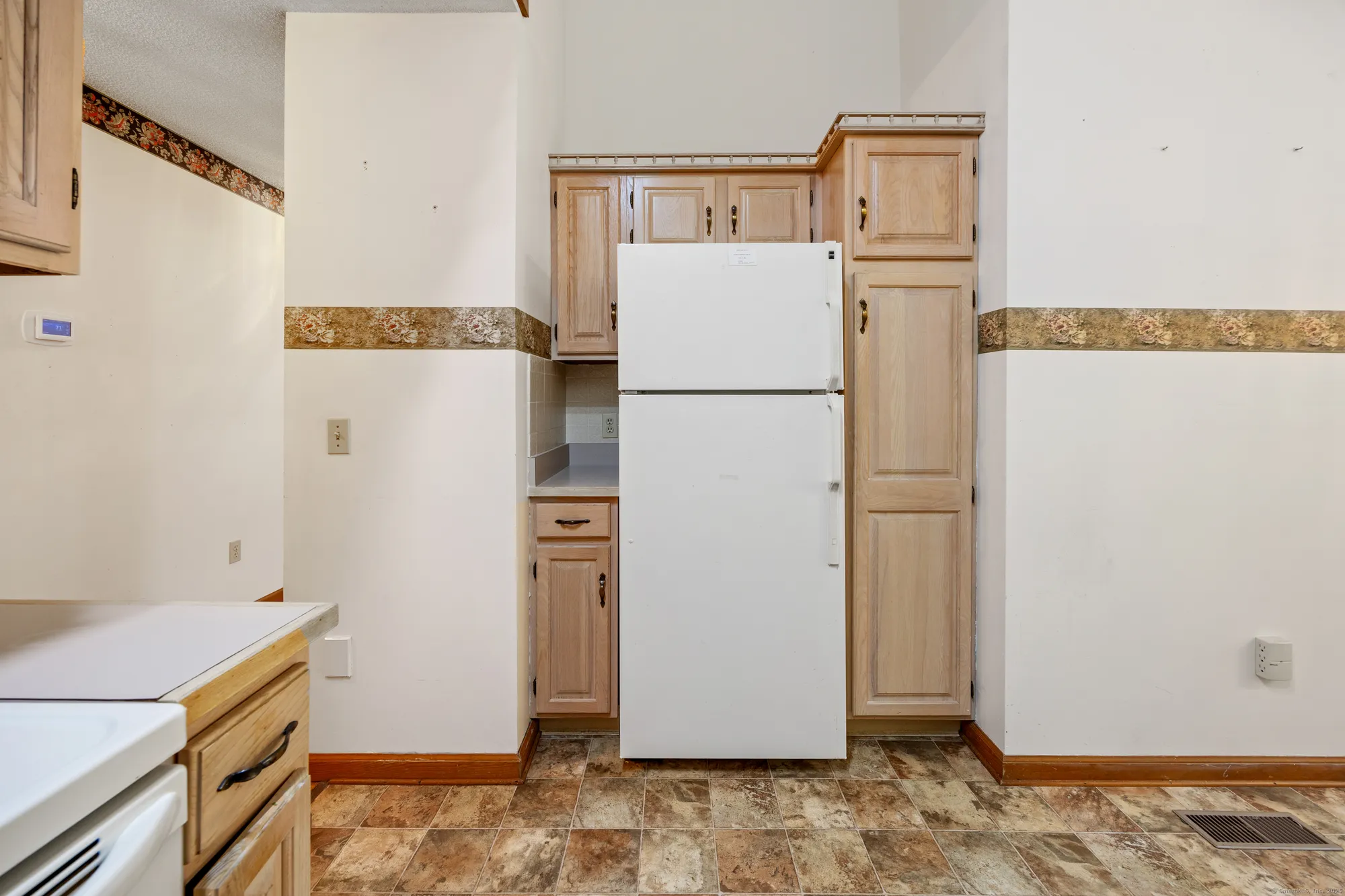 Property Slideshow image 11 of 30 | 543 s farms ter # 543, Southington, CT, 06489