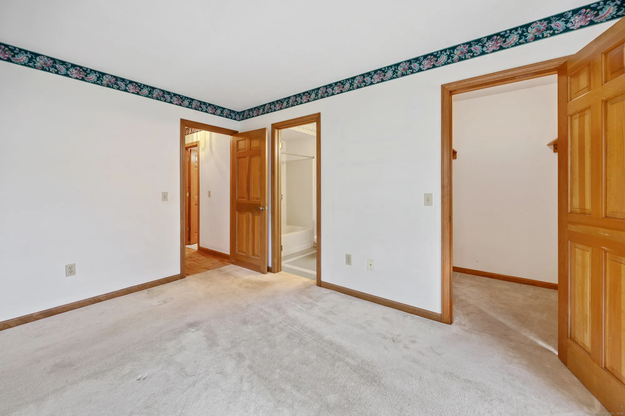 Property Slideshow image 16 of 30 | 543 s farms ter # 543, Southington, CT, 06489