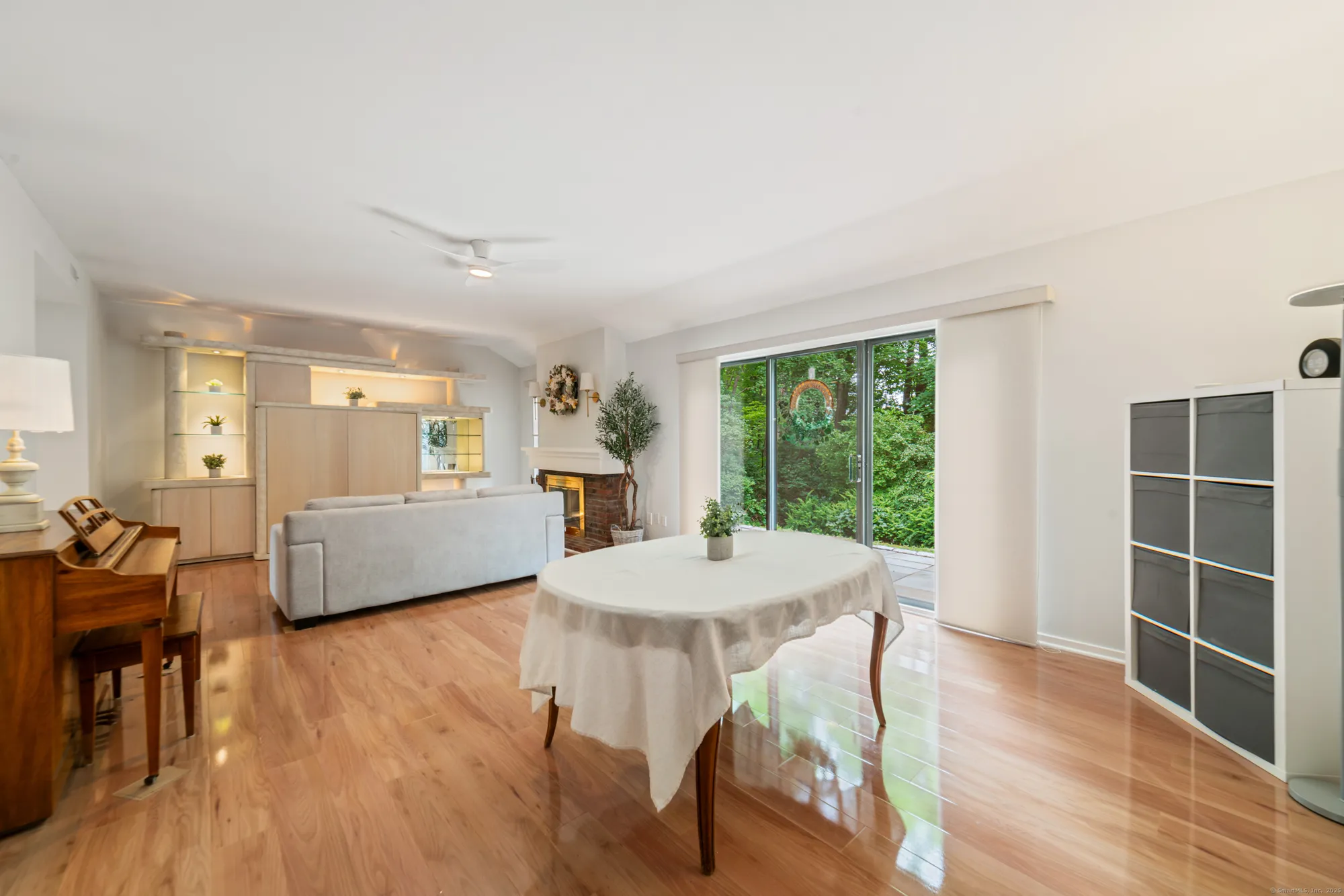 Property Slideshow image 4 of 34 | 98 heritage vlg a, Southbury, CT, 06488