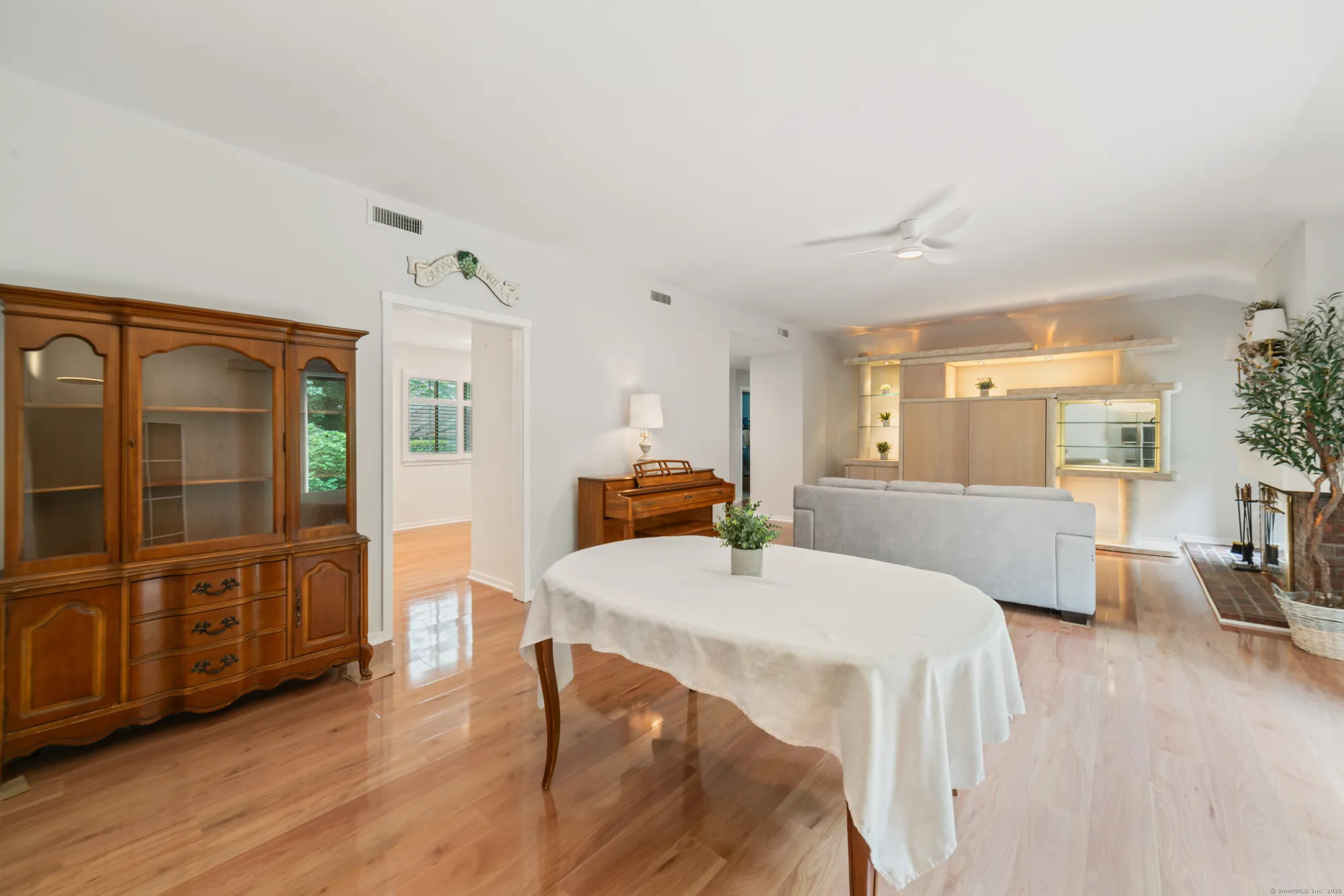Property Slideshow image 25 of 34 | 98 heritage vlg a, Southbury, CT, 06488