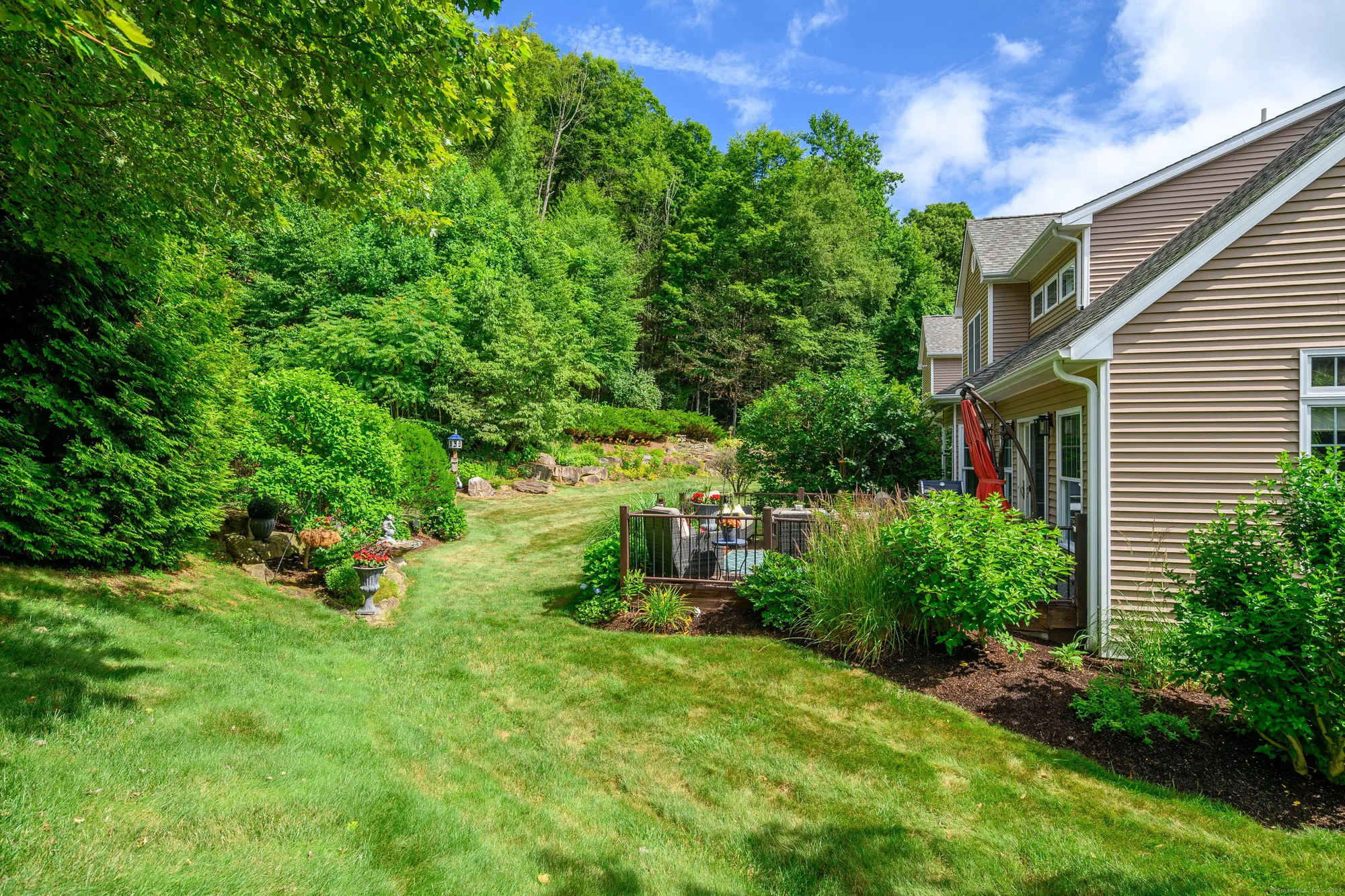 Property Slideshow image 36 of 40 | 10 harmony trl # 10, New Milford, CT, 06776
