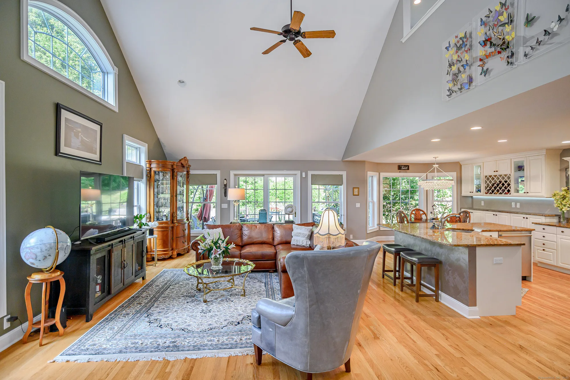 Property Slideshow image 9 of 40 | 10 harmony trl # 10, New Milford, CT, 06776