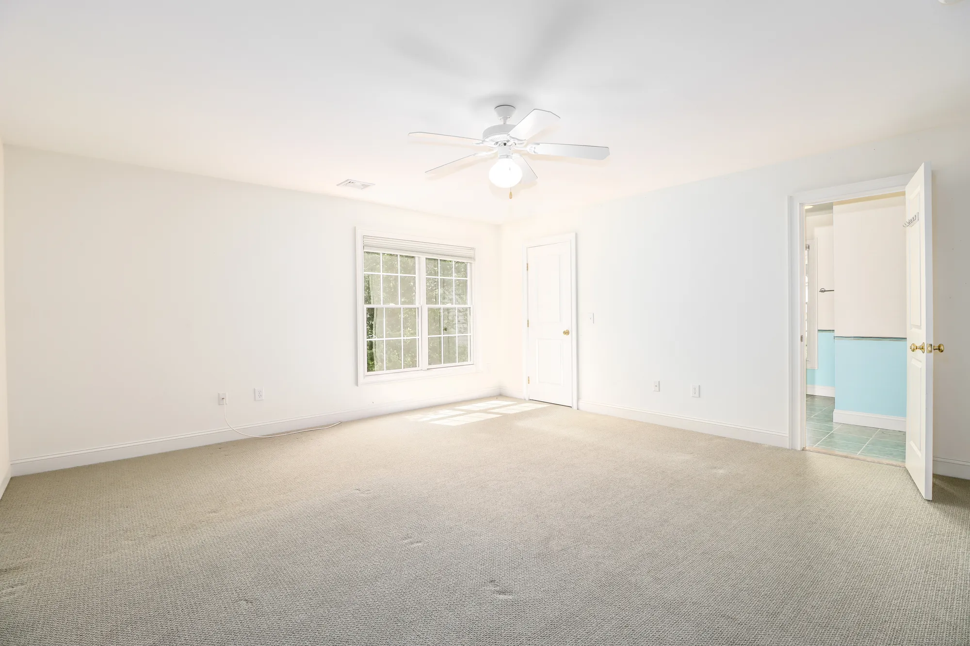 Property Slideshow image 24 of 35 | 21 great heron ln # 21, Brookfield, CT, 06804