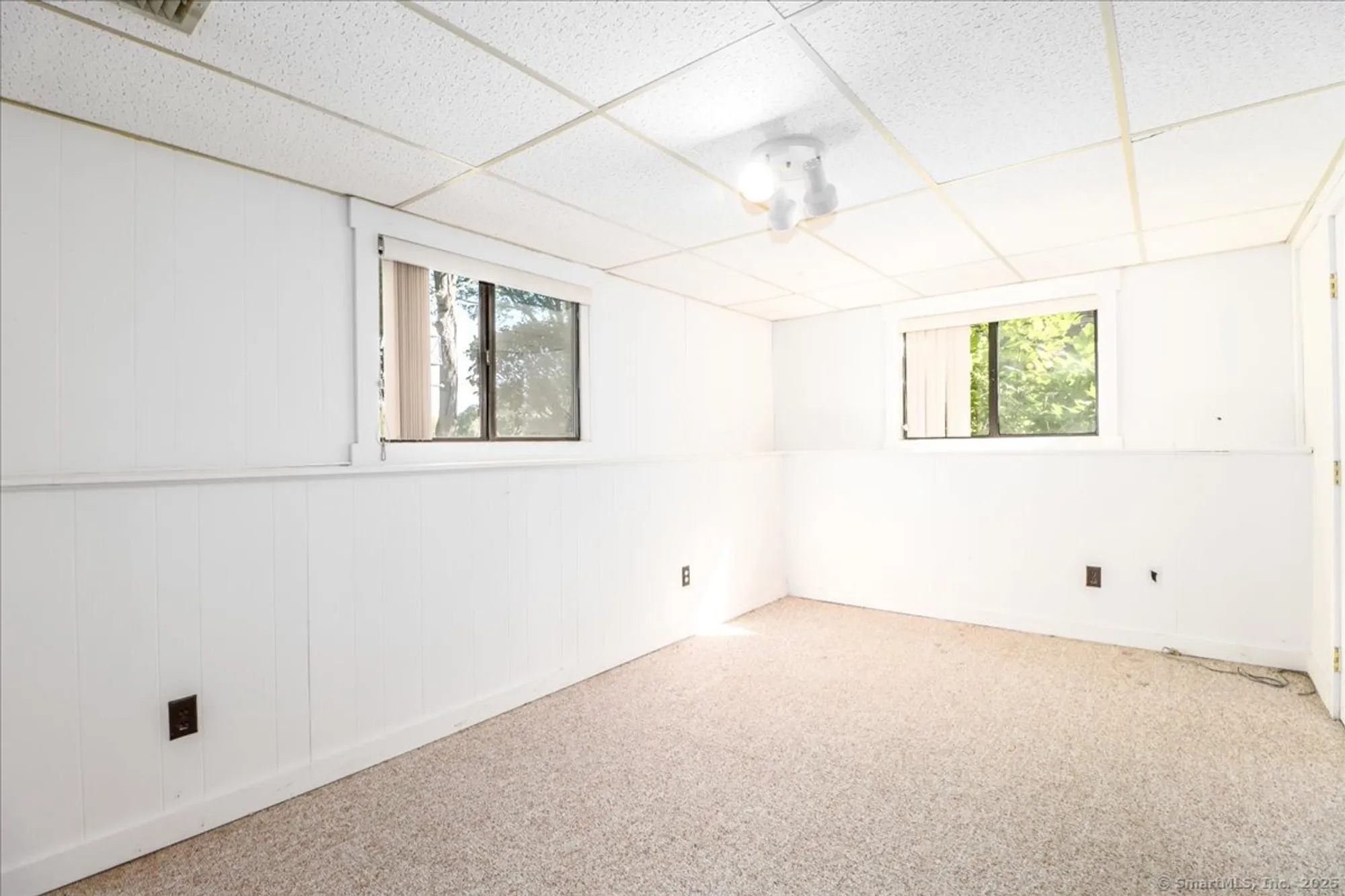 Property Slideshow image 28 of 36 | 664 osage ln a, Stratford, CT, 06614