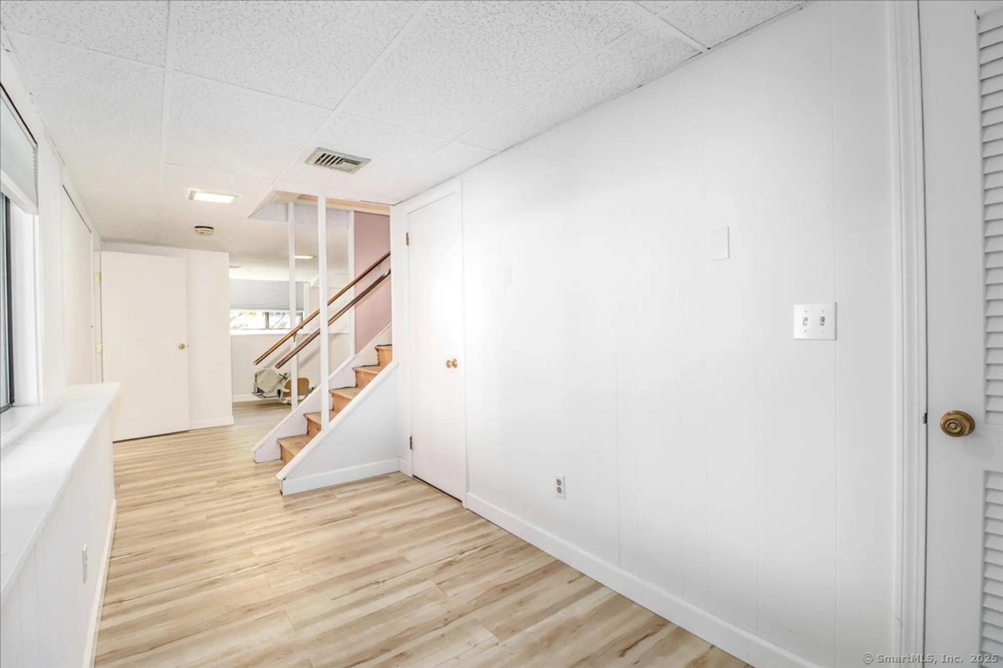 Property Slideshow image 36 of 36 | 664 osage ln a, Stratford, CT, 06614