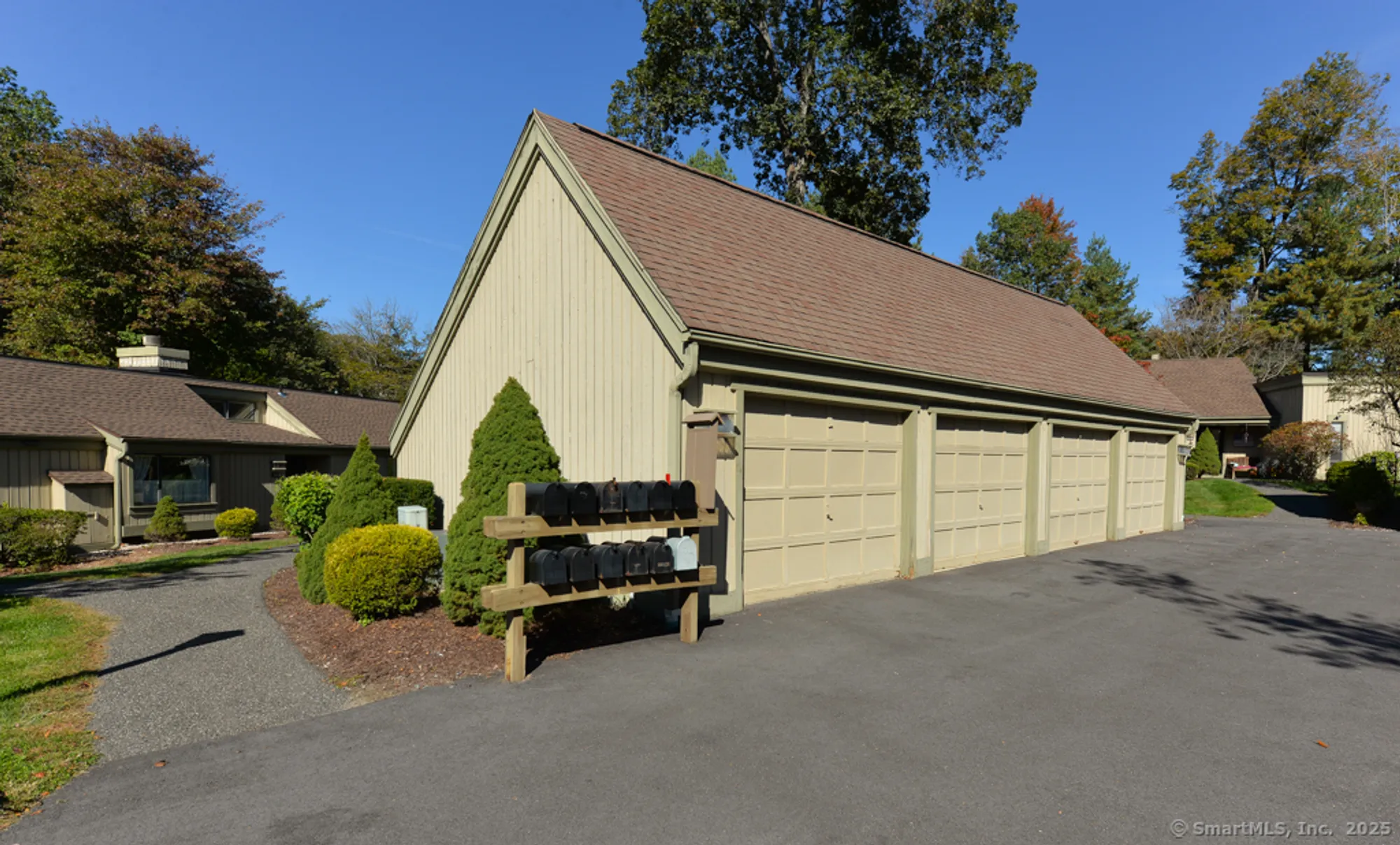 Property Slideshow image 21 of 22 | 1011 heritage vlg b, Southbury, CT, 06488