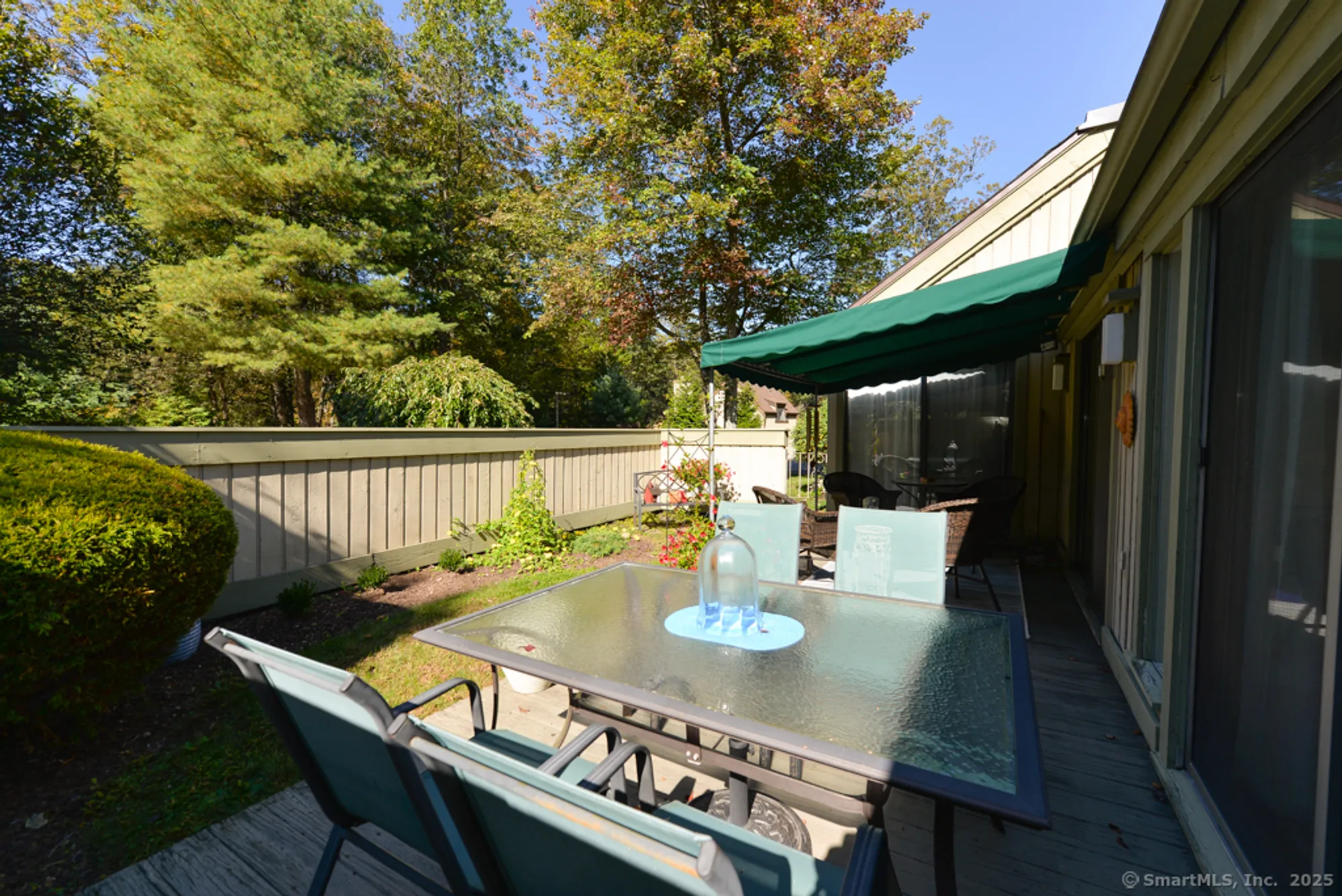 Property Slideshow image 8 of 22 | 1011 heritage vlg b, Southbury, CT, 06488