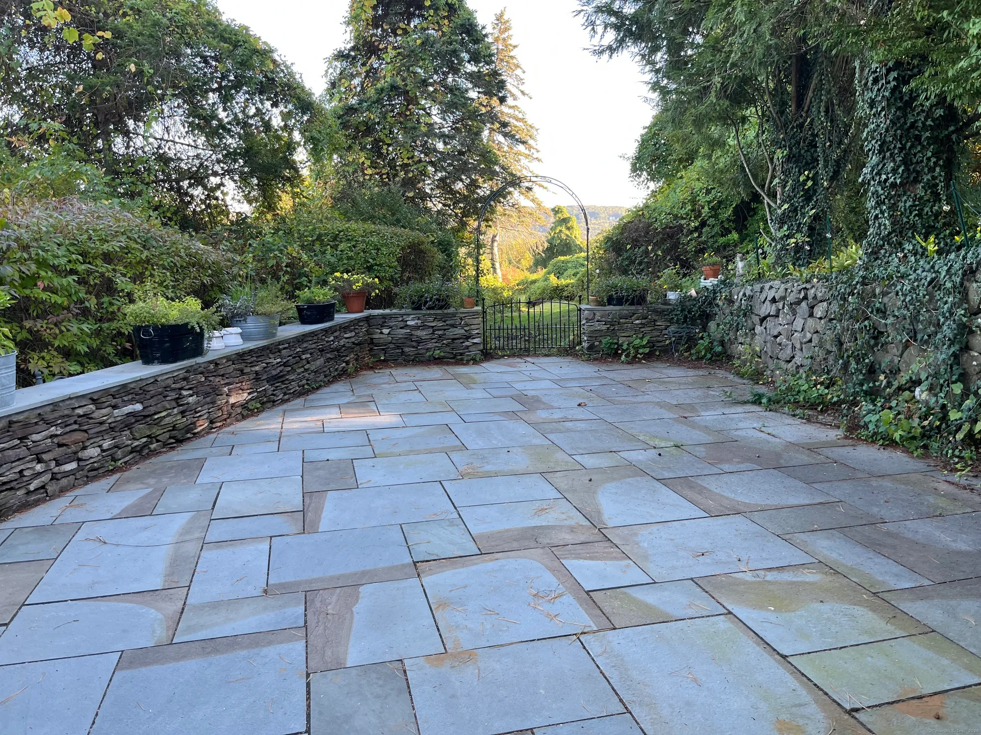 Property Slideshow image 18 of 24 | 198 heritage vlg a, Southbury, CT, 06488