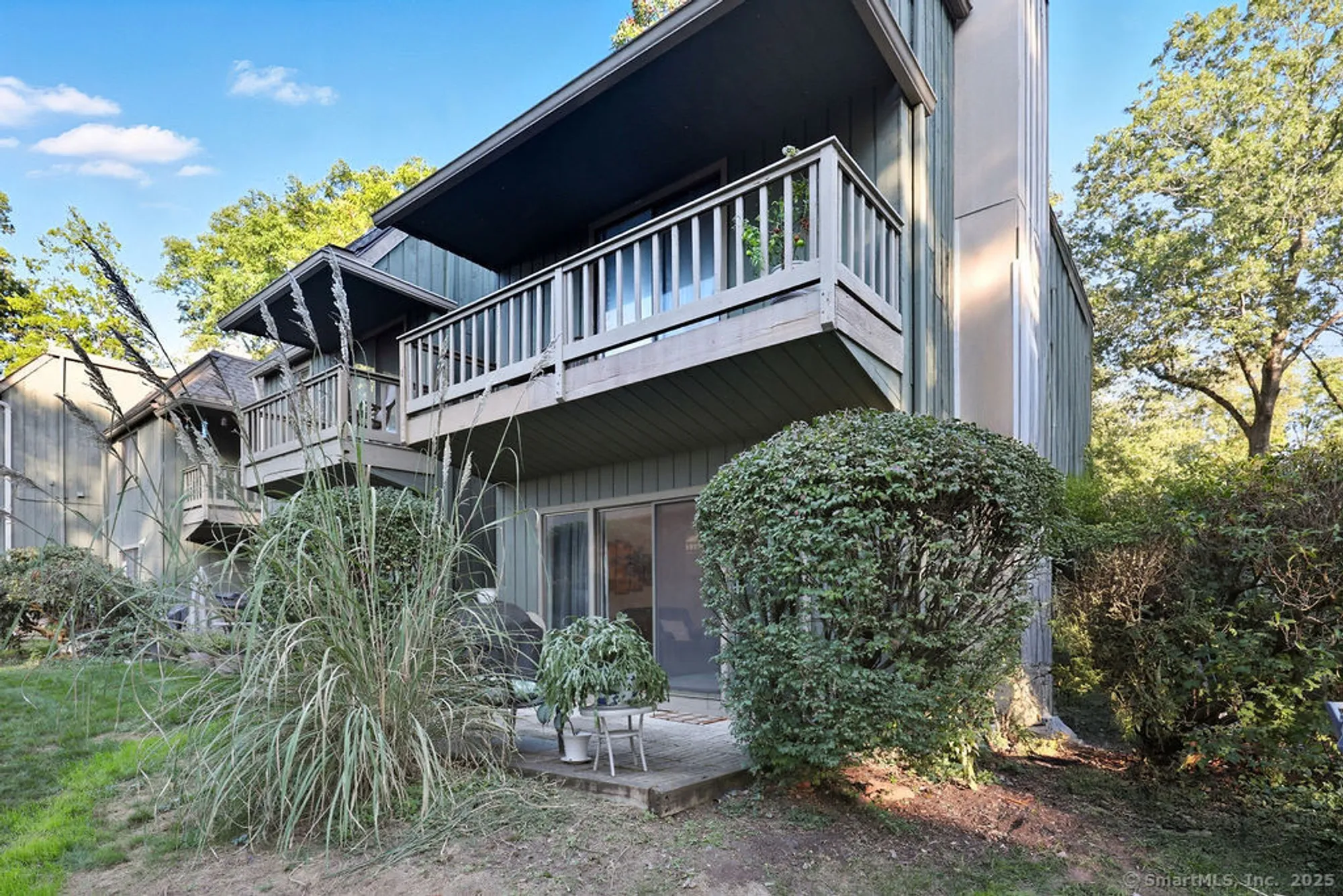 Property Slideshow image 27 of 33 | 1 coach dr # 1, Southington, CT, 06489