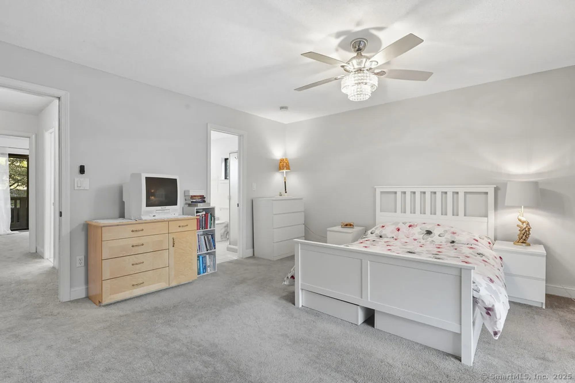 Property Slideshow image 23 of 33 | 1 coach dr # 1, Southington, CT, 06489