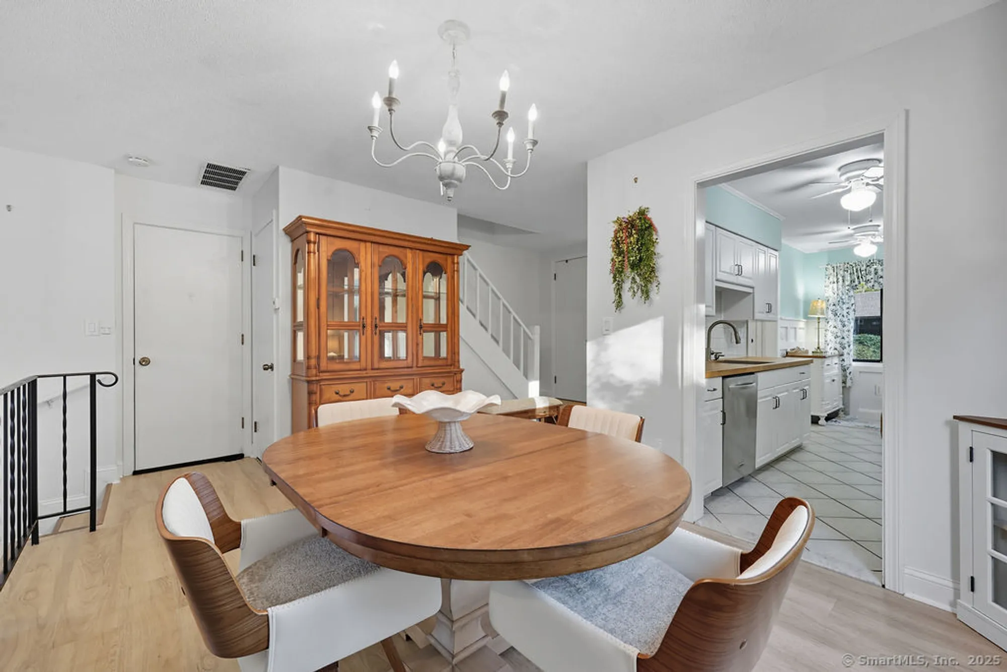 Property Slideshow image 12 of 33 | 1 coach dr # 1, Southington, CT, 06489