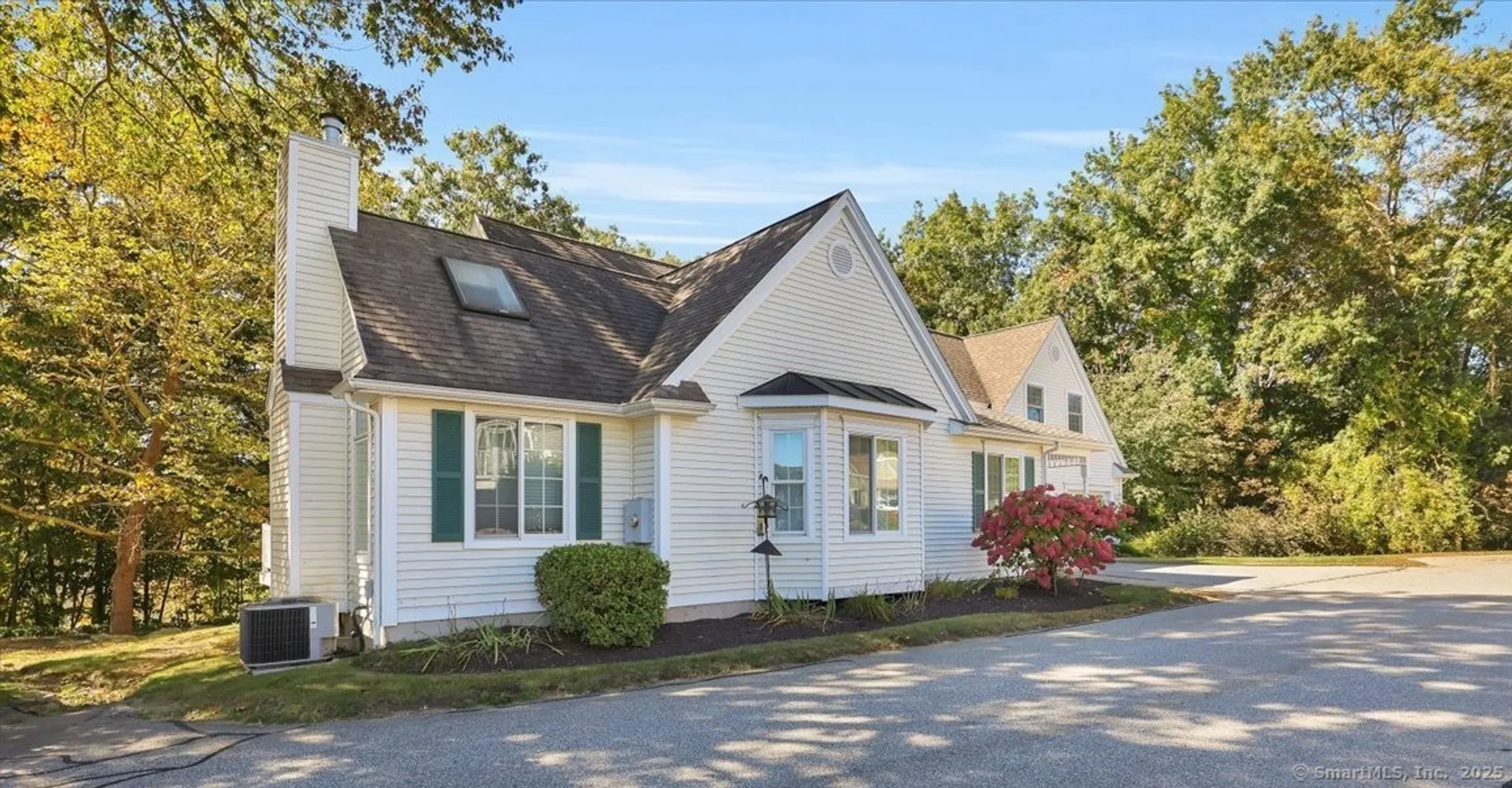 Property Slideshow image 2 of 30 | 94 stonehouse rd unit 10, Coventry, CT, 06238