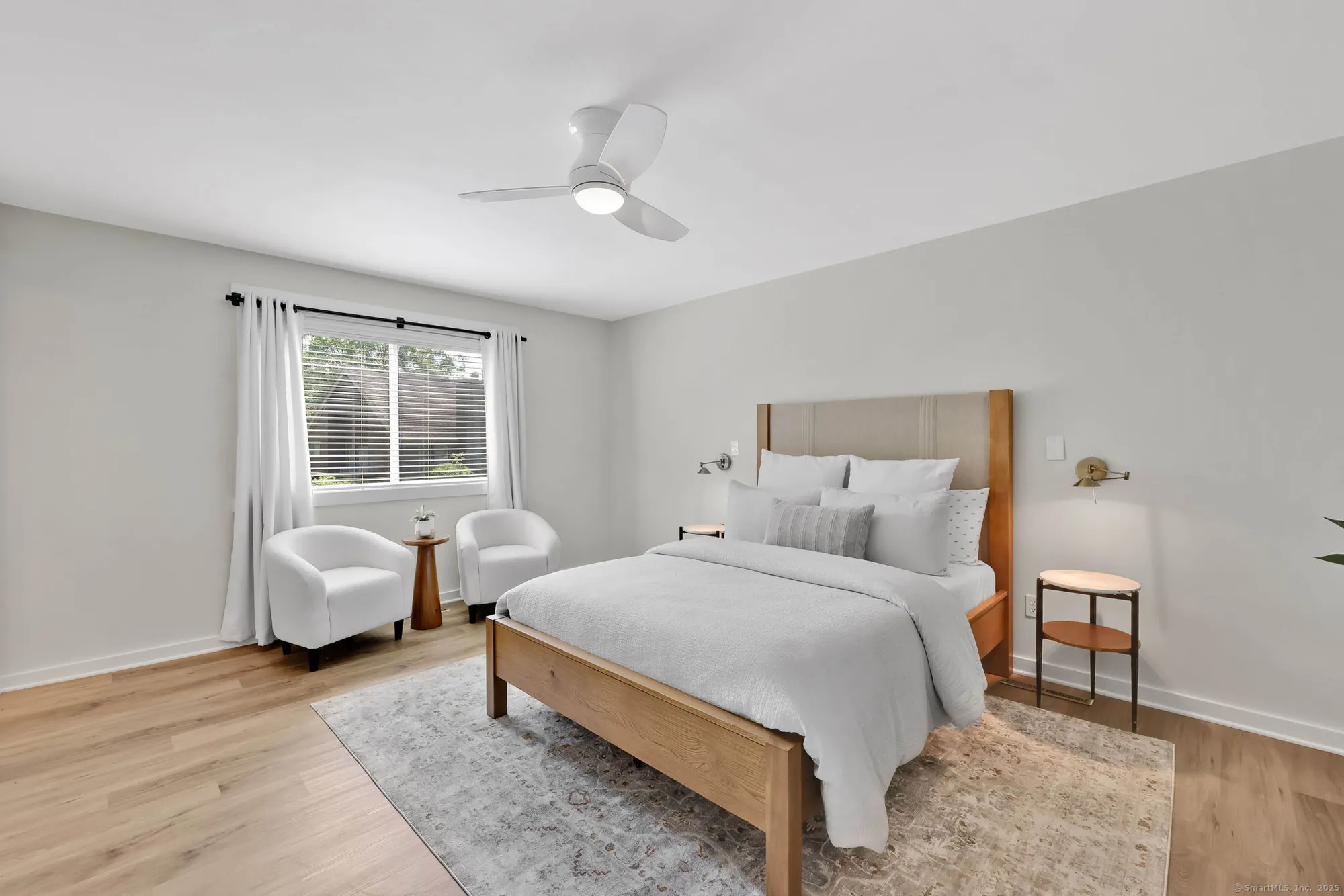 Property Slideshow image 19 of 39 | 617 cherokee ln b, Stratford, CT, 06614