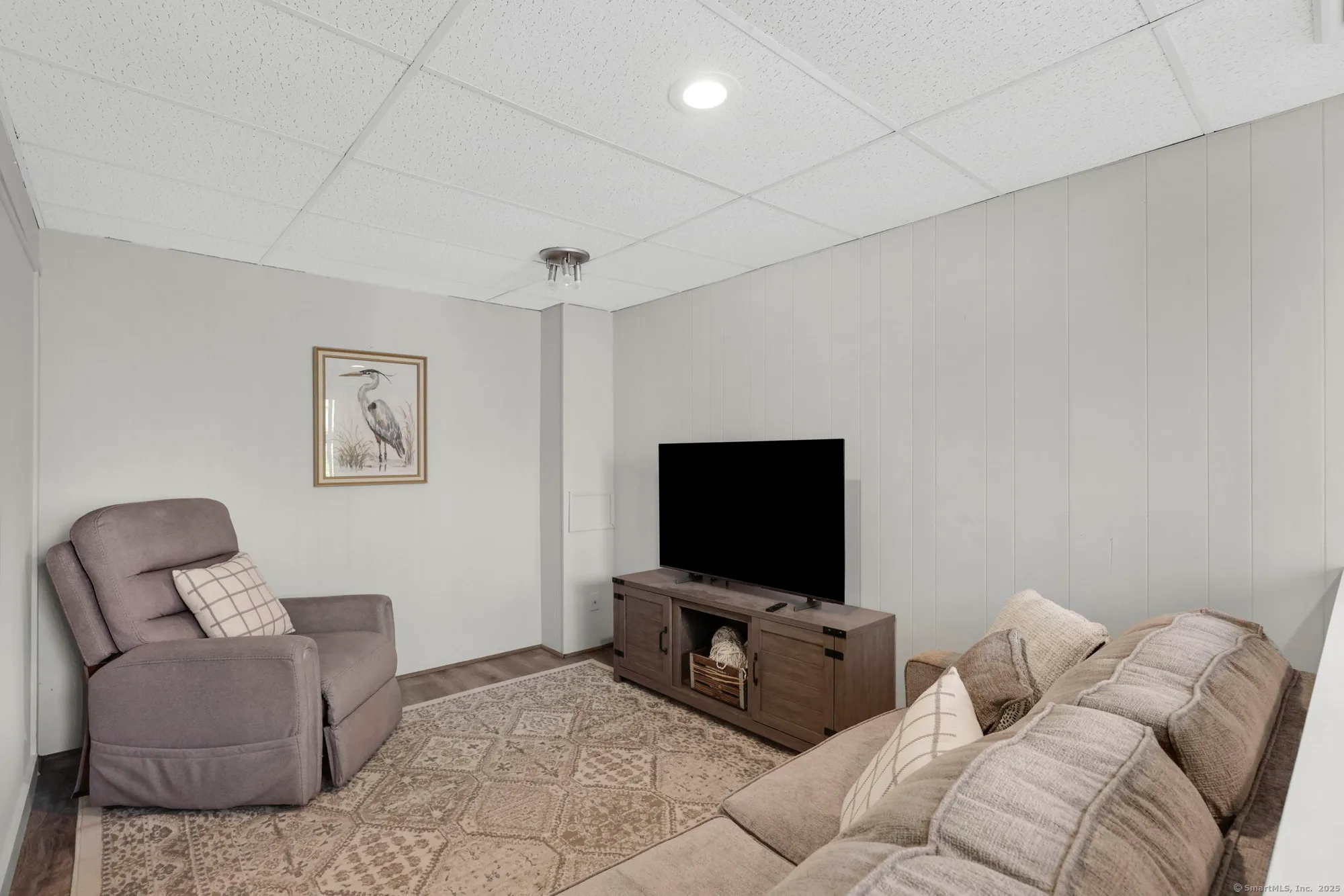 Property Slideshow image 33 of 39 | 617 cherokee ln b, Stratford, CT, 06614